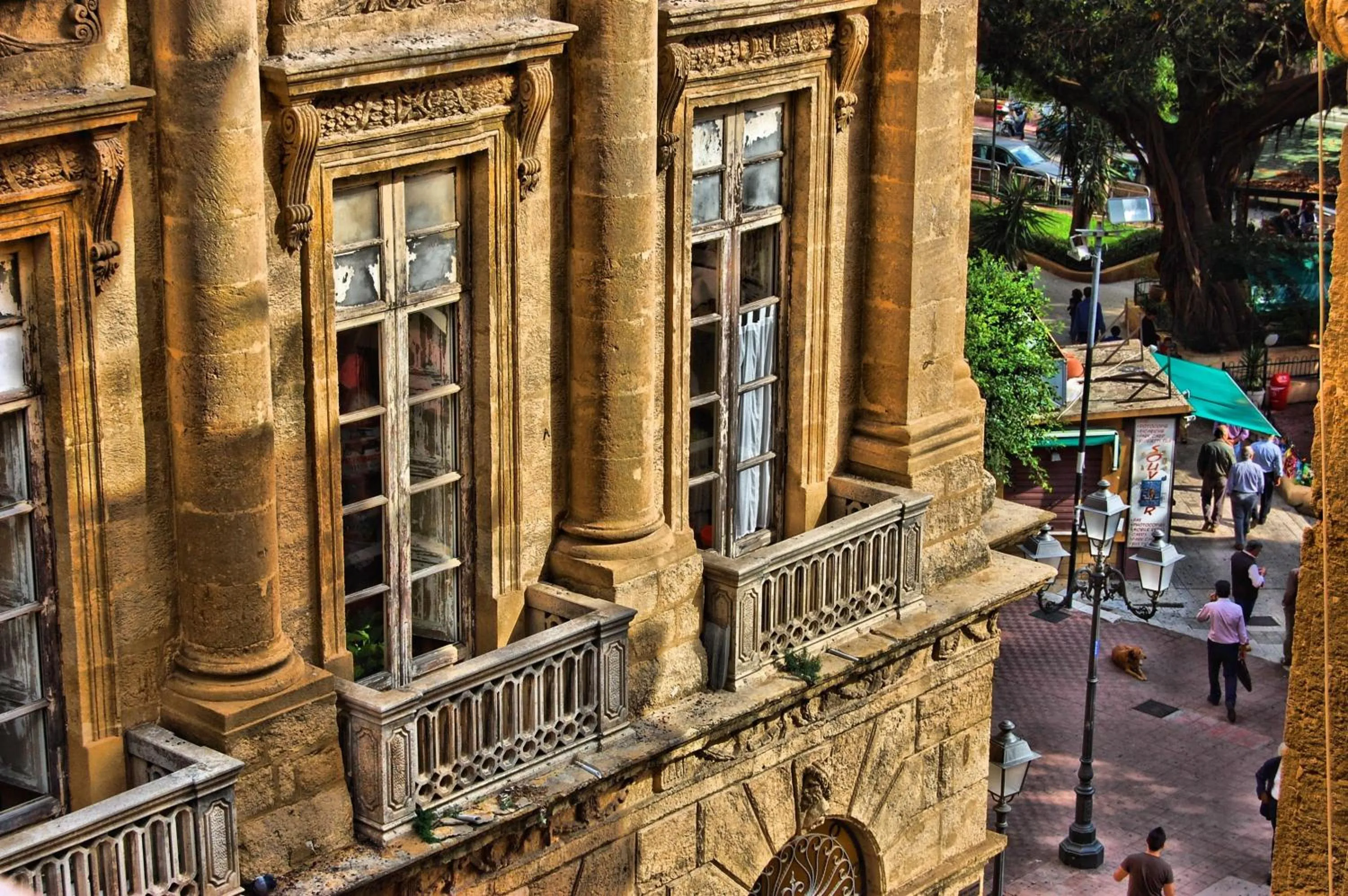 Nearby landmark in PortAtenea - Atenea Collection