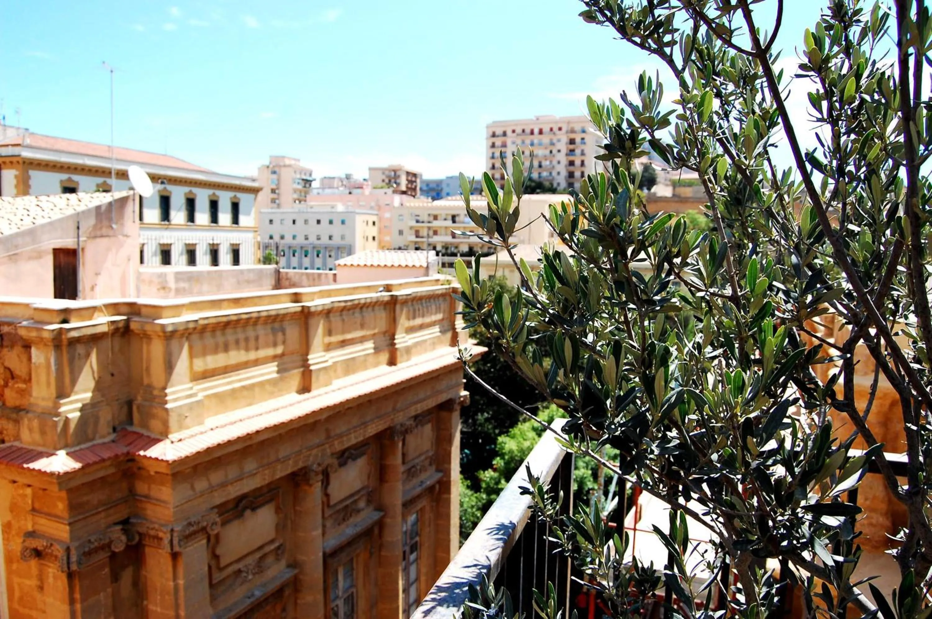 Property building in PortAtenea - Atenea Collection