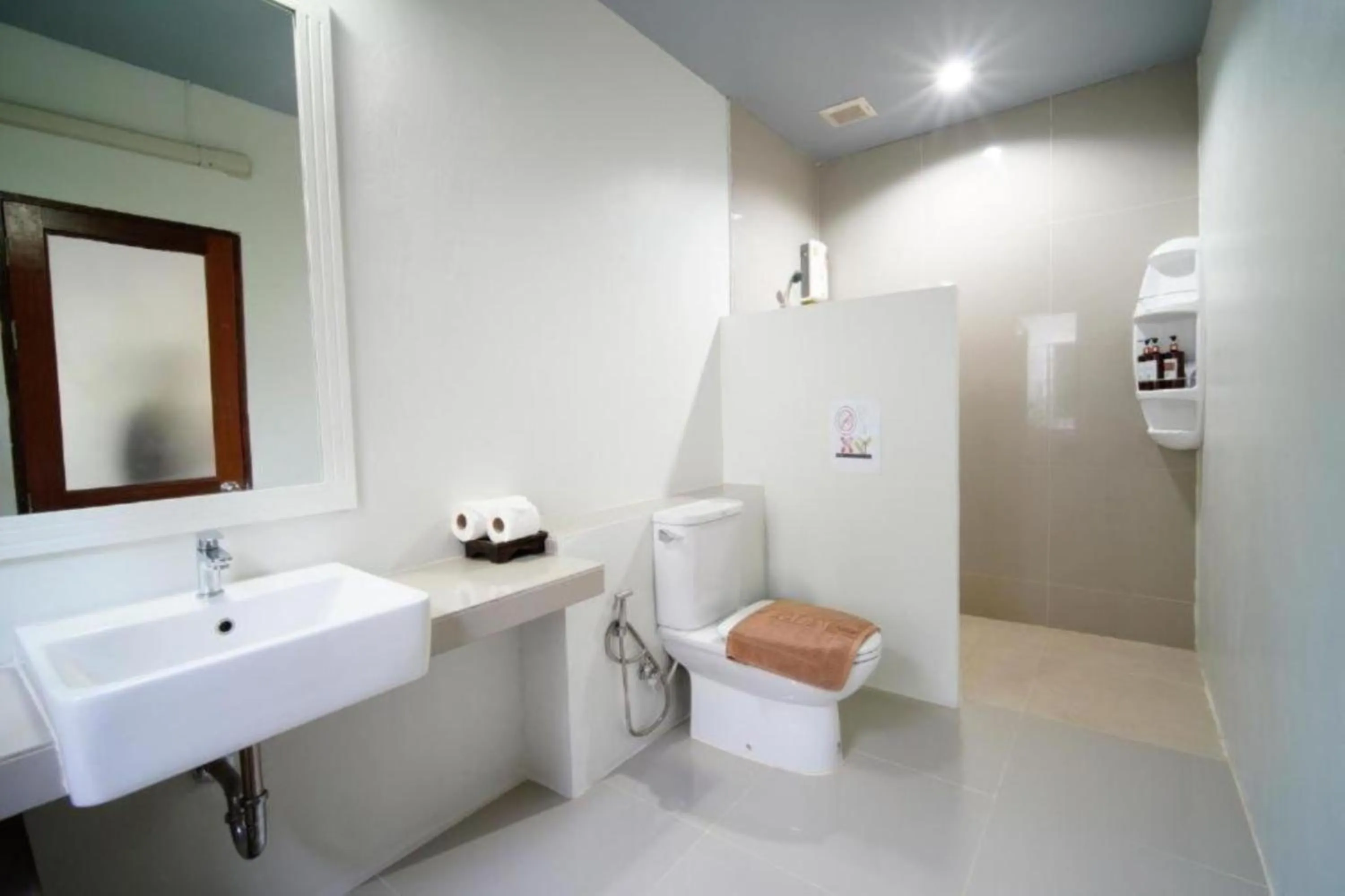 Toilet in Villa Cha-Cha Krabi Beachfront Resort