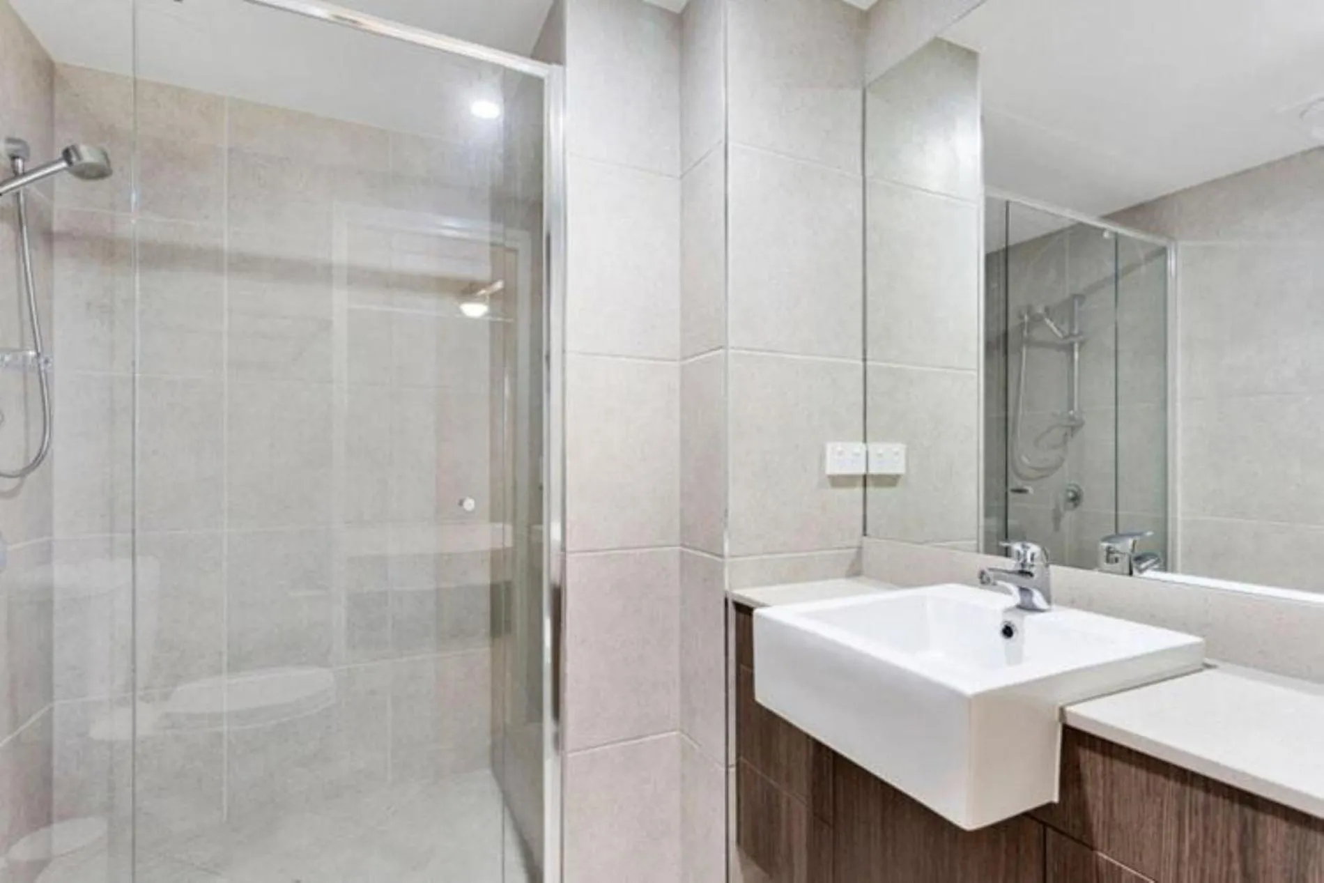 Bathroom in North Shore Oceanside Kawana