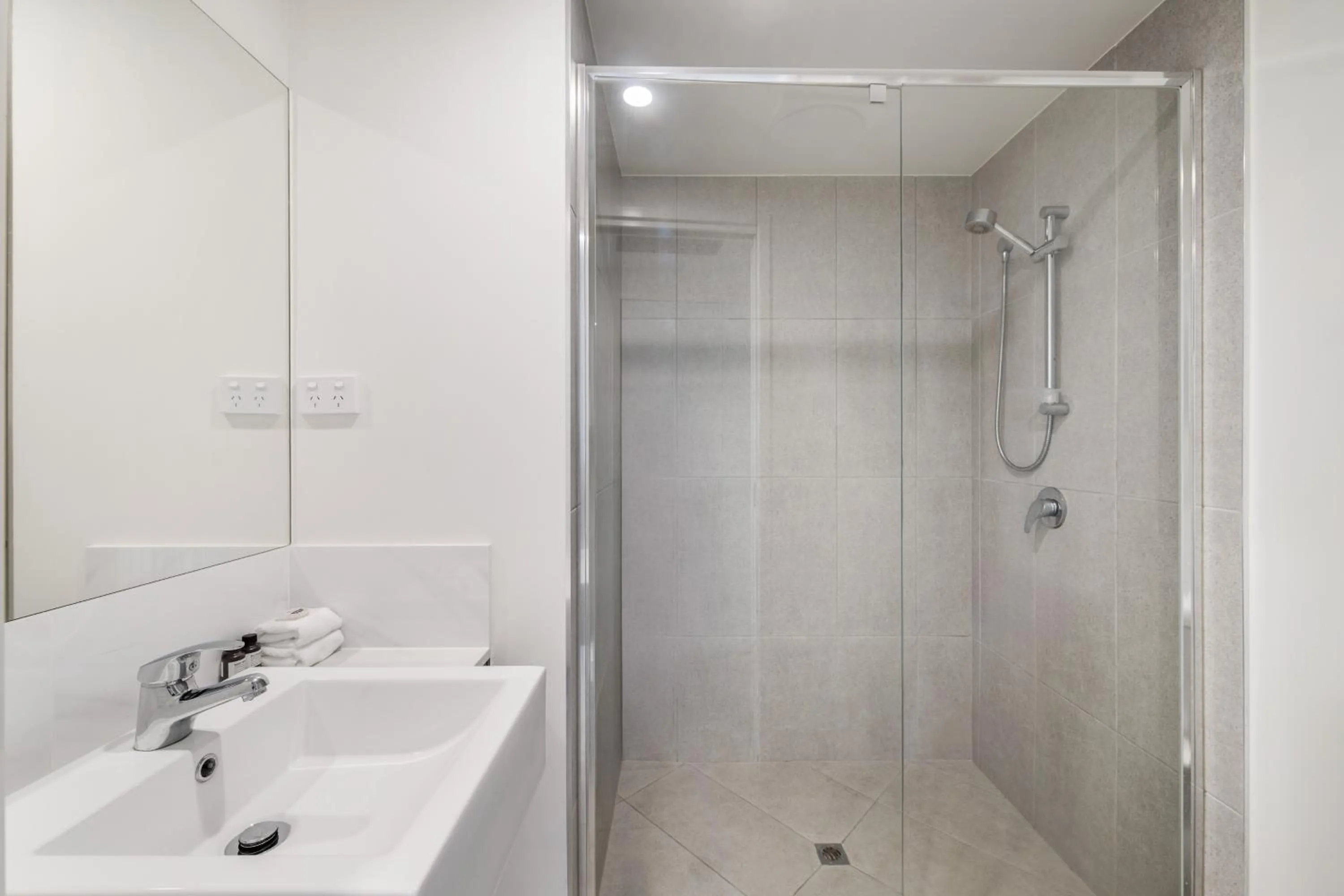 Bathroom in North Shore Oceanside Kawana