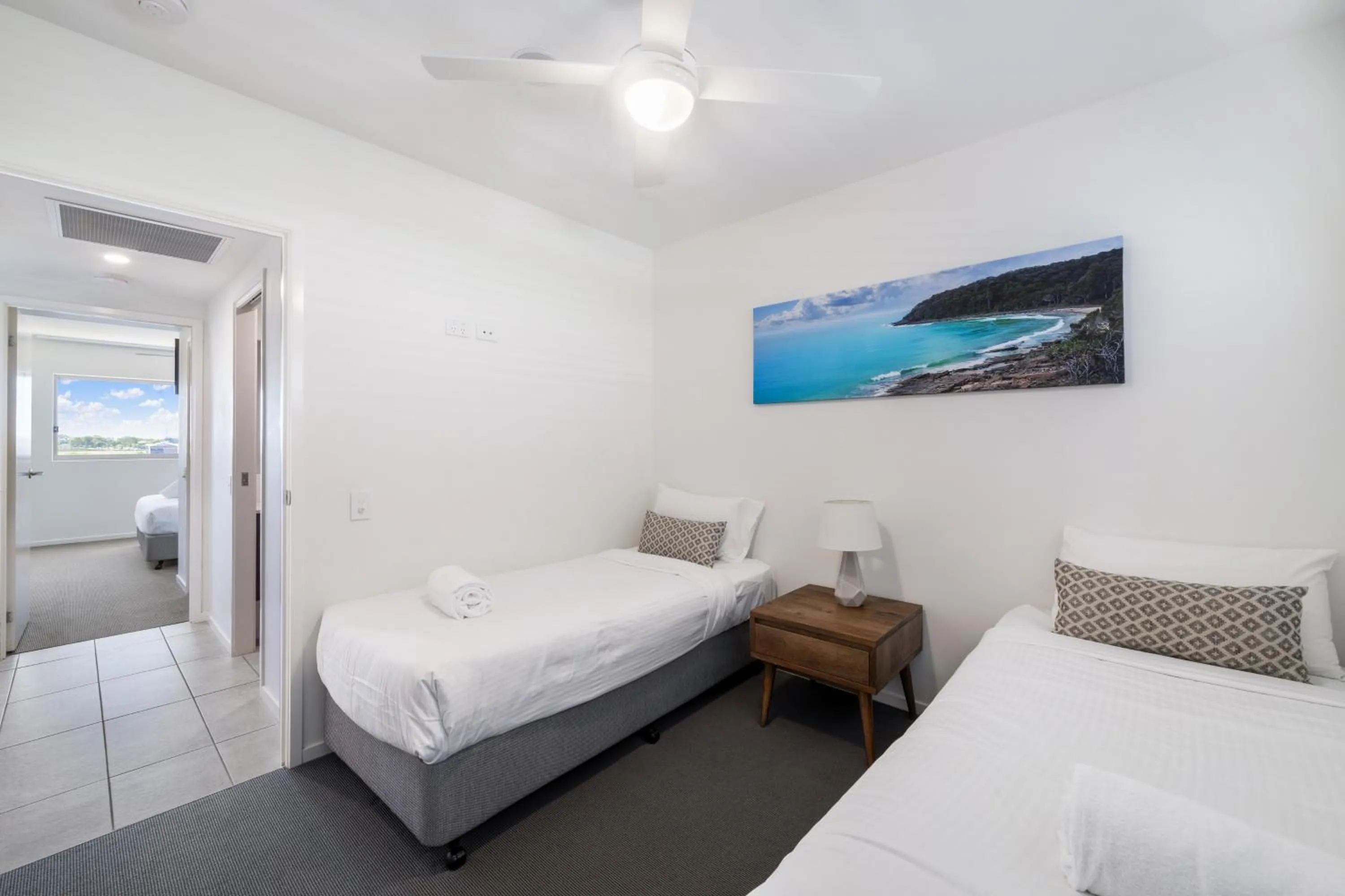 Bedroom, Bed in North Shore Oceanside Kawana