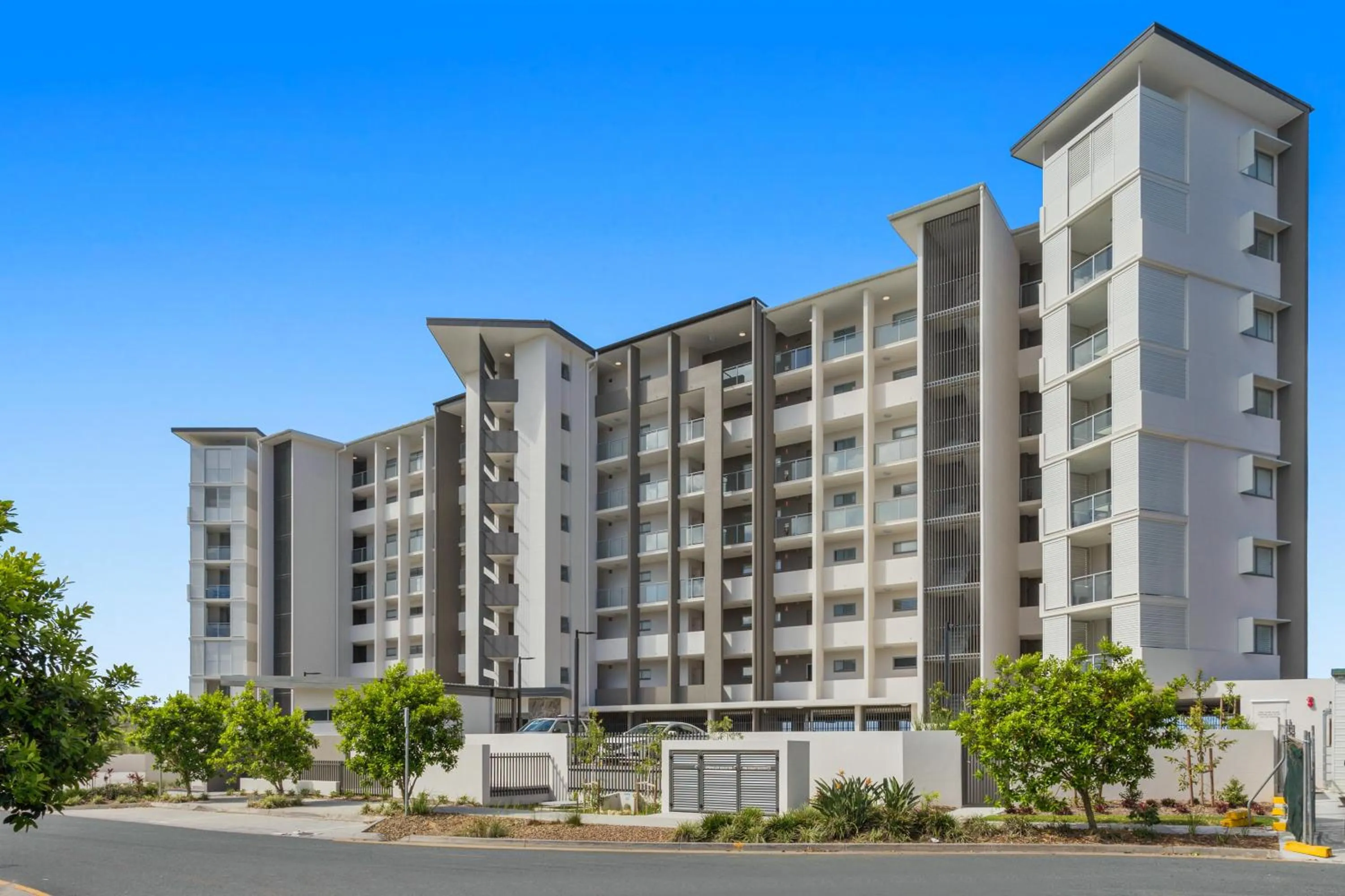 Property building in North Shore Oceanside Kawana