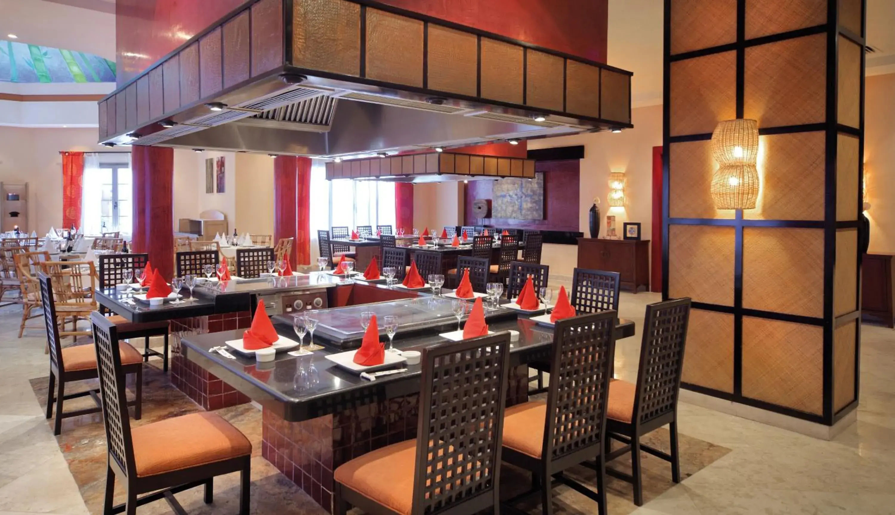 Restaurant/places to eat in Barceló Maya Tropical - All Inclusive Restaurant/places to eat in Barceló Maya Tropical - All Inclusive
