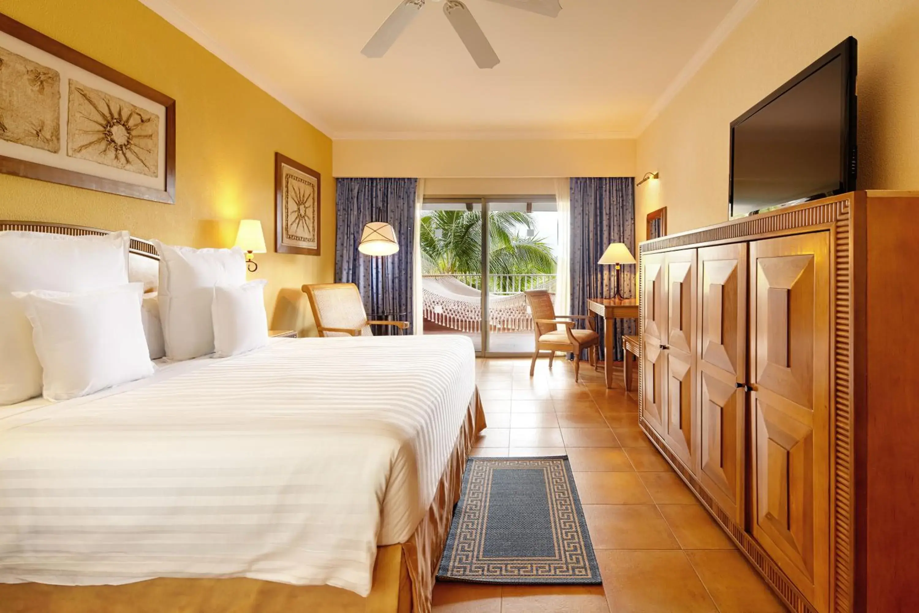 Photo of the whole room, Bed in Barceló Maya Tropical - All Inclusive Photo of the whole room, Bed in Barceló Maya Tropical - All Inclusive