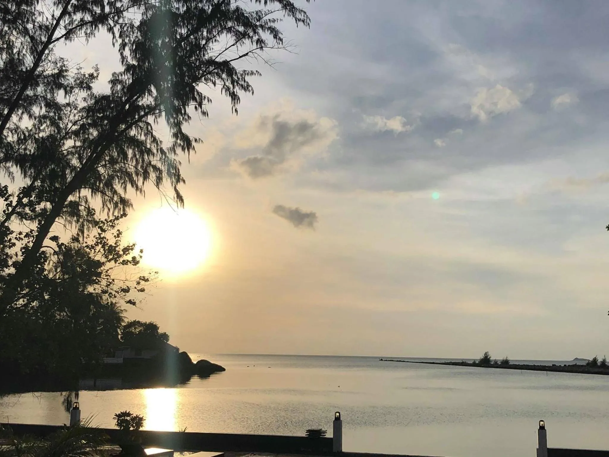 Sunset in The Seaside Resort Koh Phangan