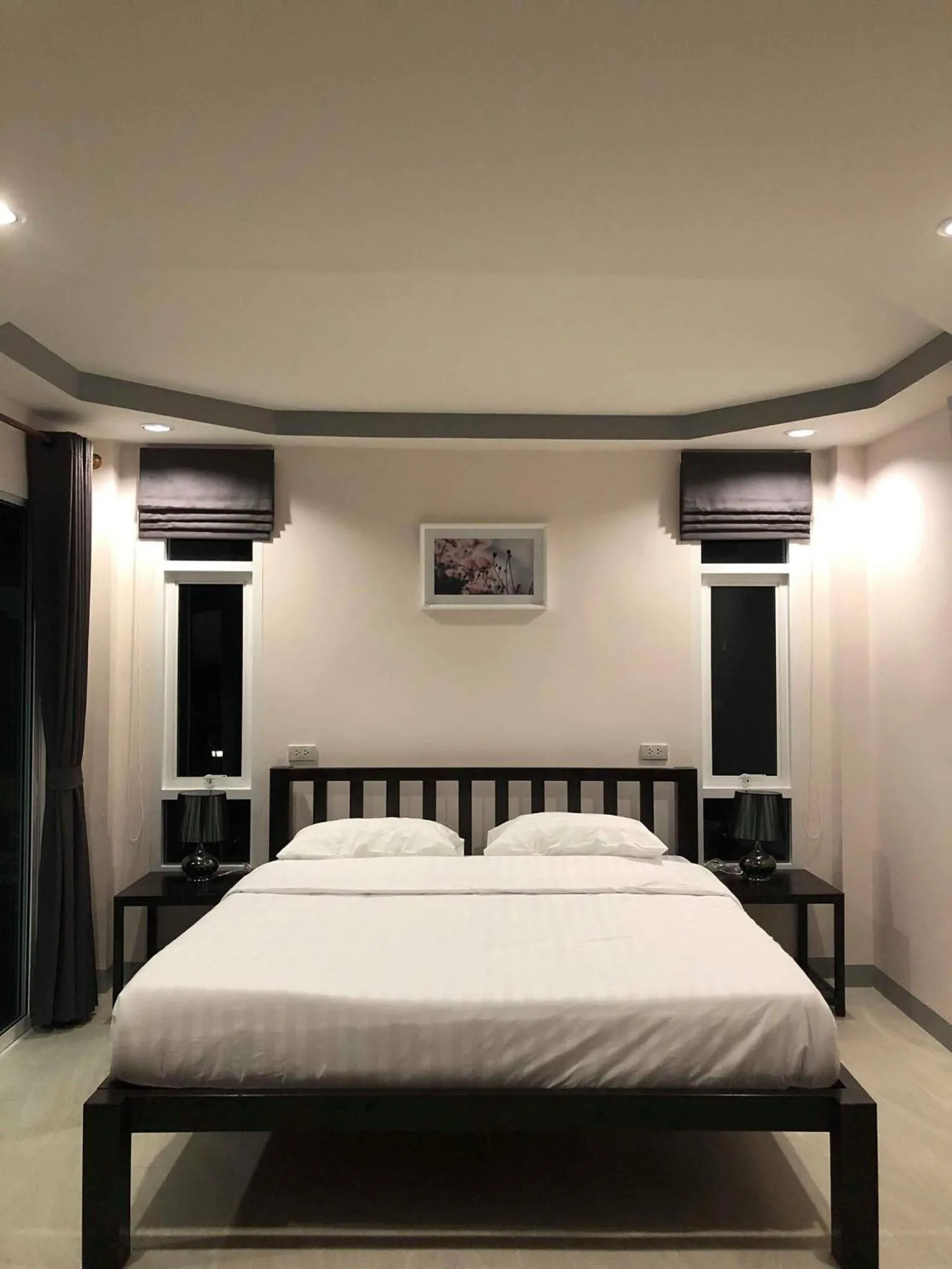 Bed in The Seaside Resort Koh Phangan