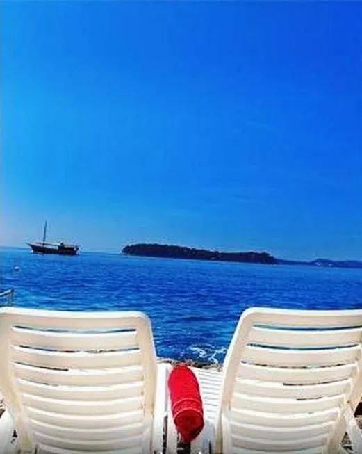 Beach in Sea of Eden