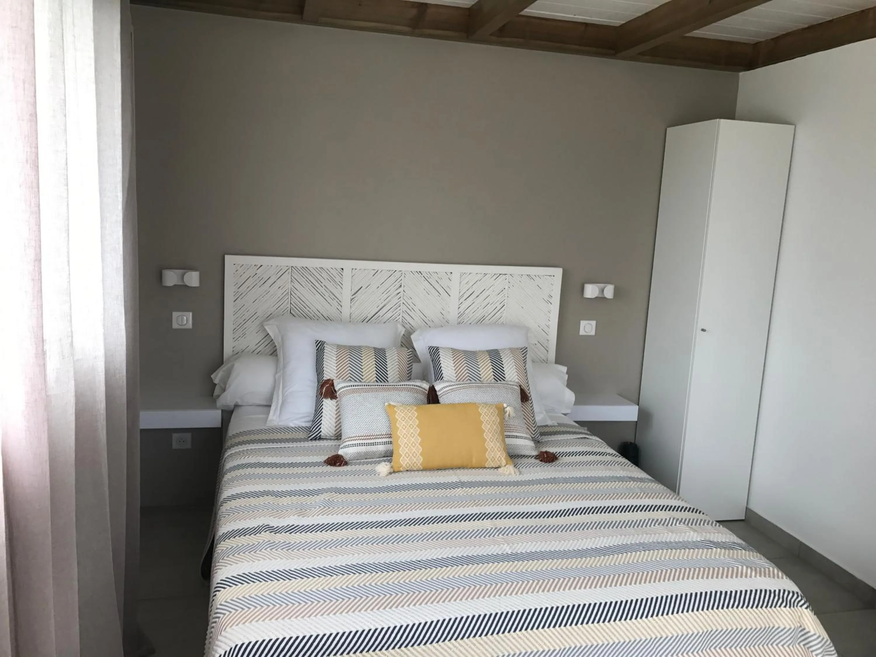 Bras-Panon: Maison avec vue et piscine 1-4 pers.