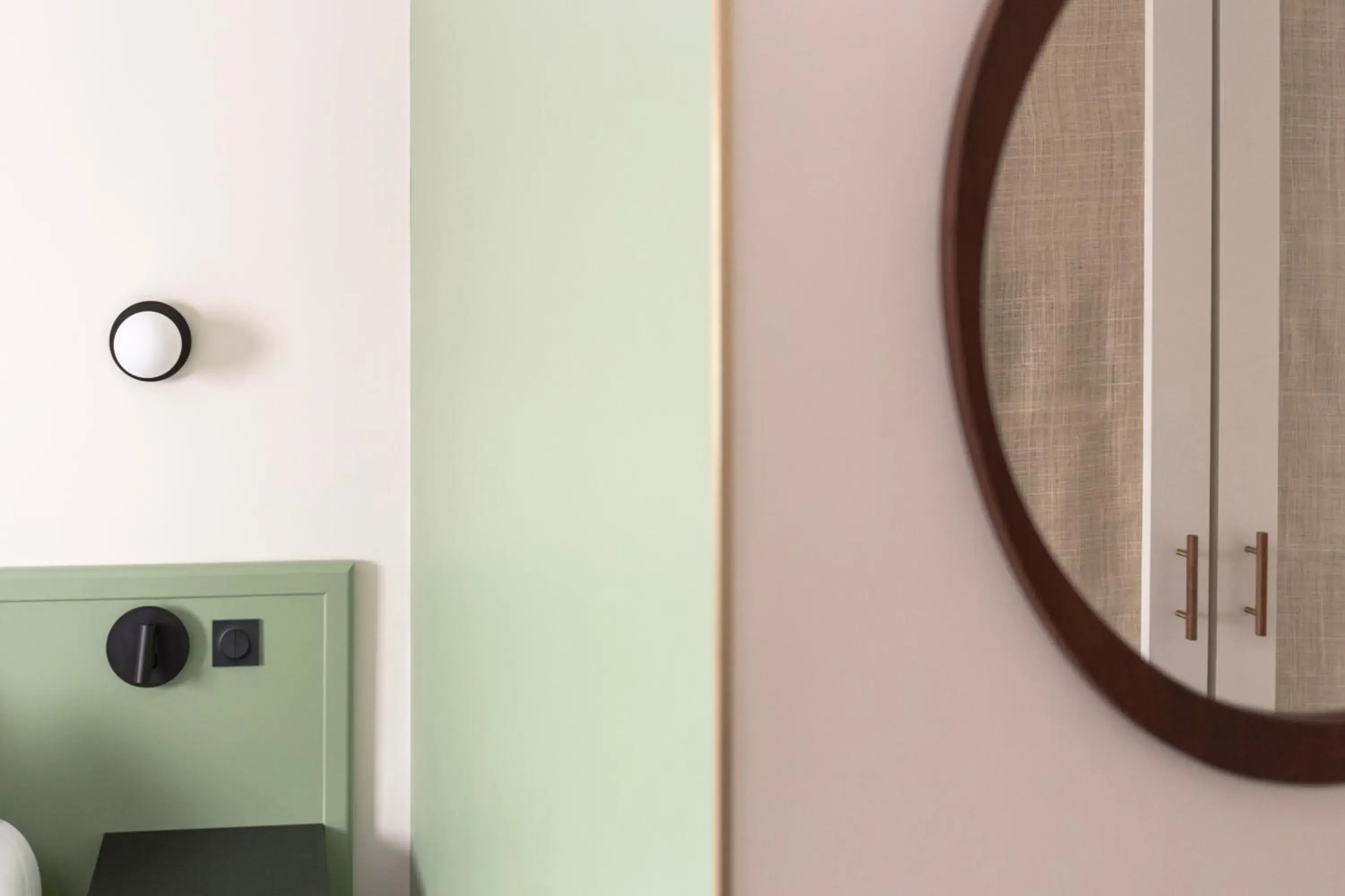 Bedroom in Hôtel Alliance - Proche Paris Bedroom in Hôtel Alliance - Proche Paris