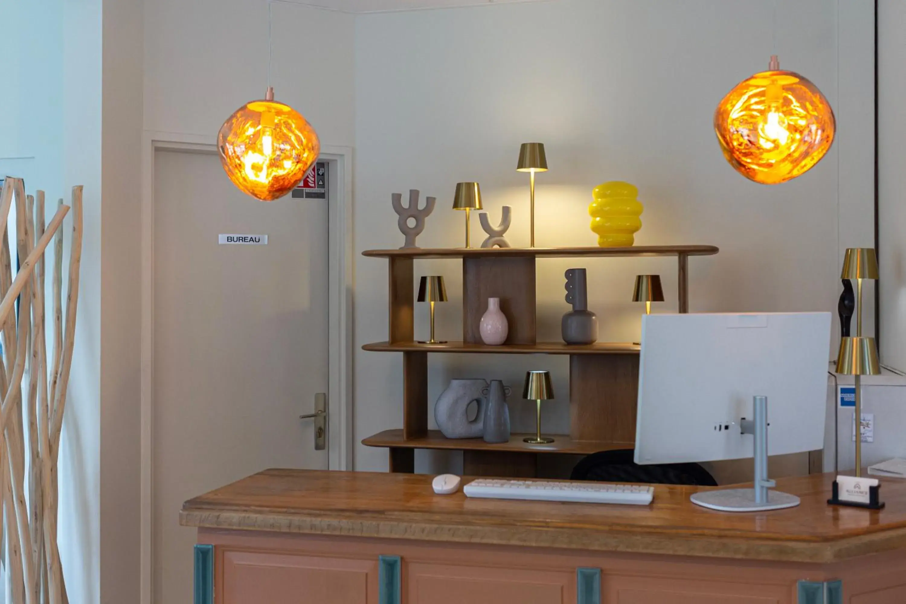 Lobby or reception in Hôtel Alliance - Proche Paris Lobby or reception in Hôtel Alliance - Proche Paris