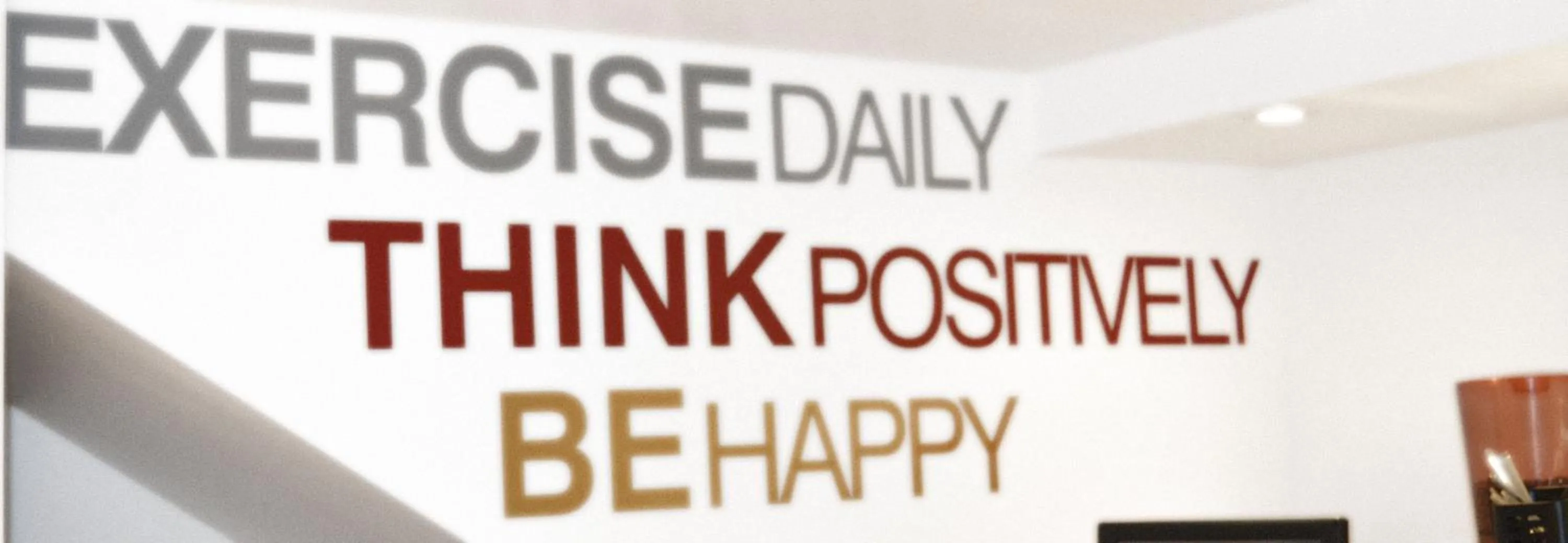 Logo/Certificate/Sign in Deniké Grupo Atalaia