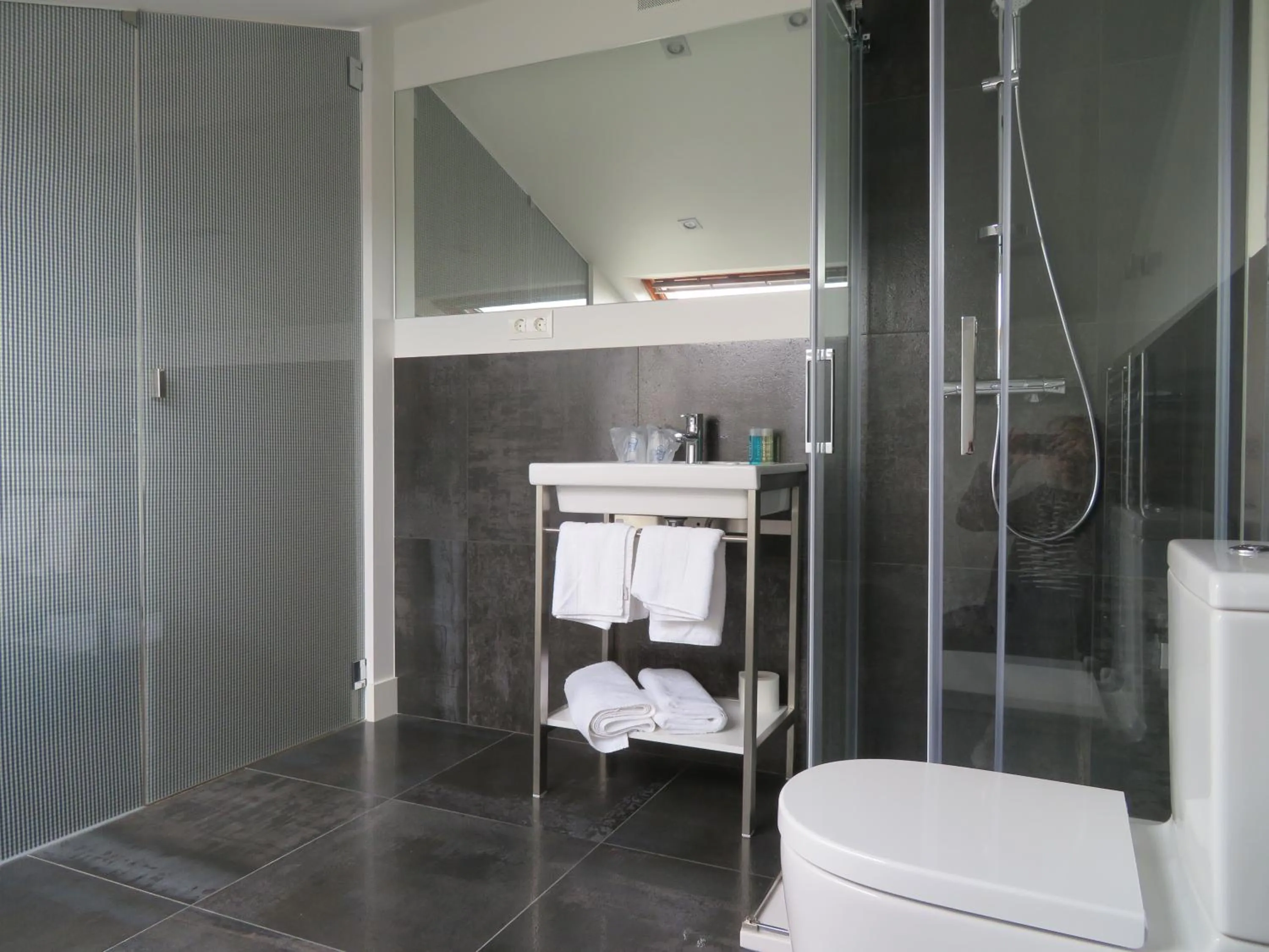 Bathroom in Deniké Grupo Atalaia