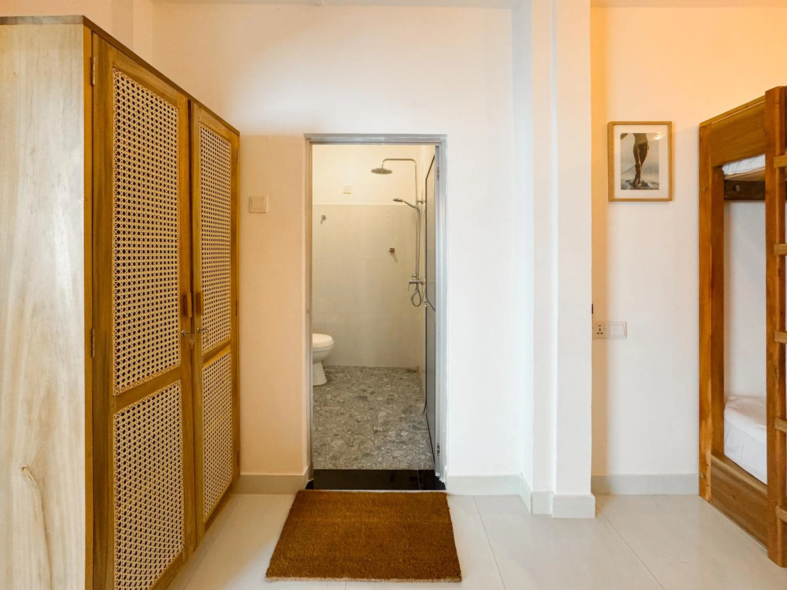 Bathroom in Lucky's Surf Camp