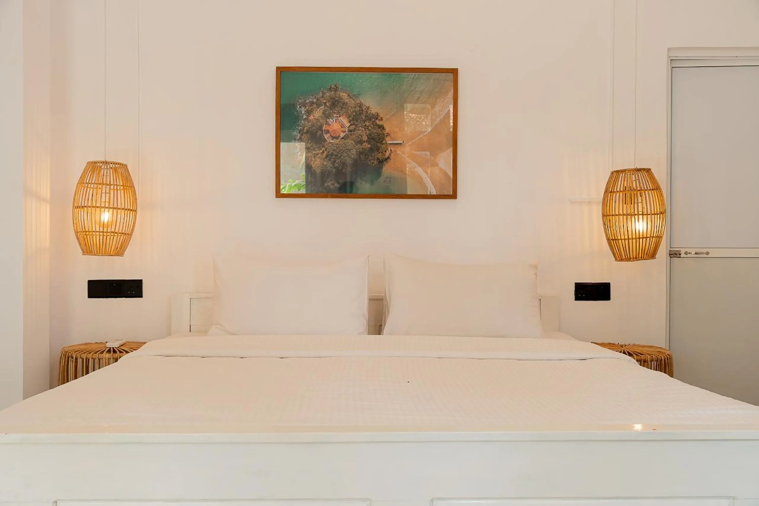 Bed in Lucky's Surf Camp