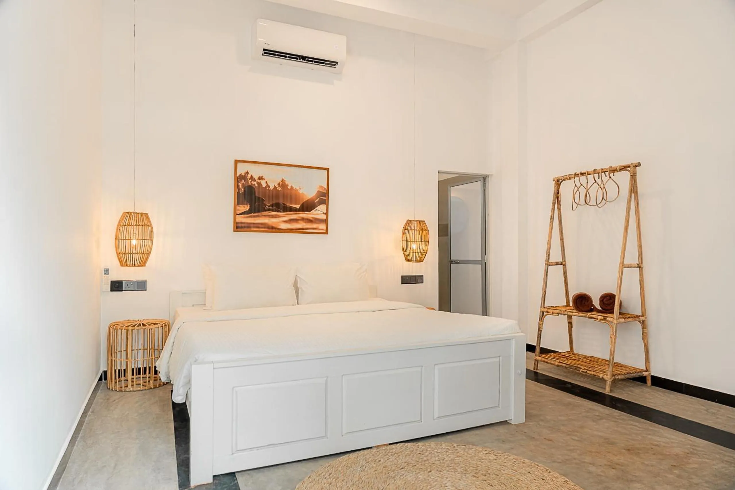 Bed in Lucky's Surf Camp