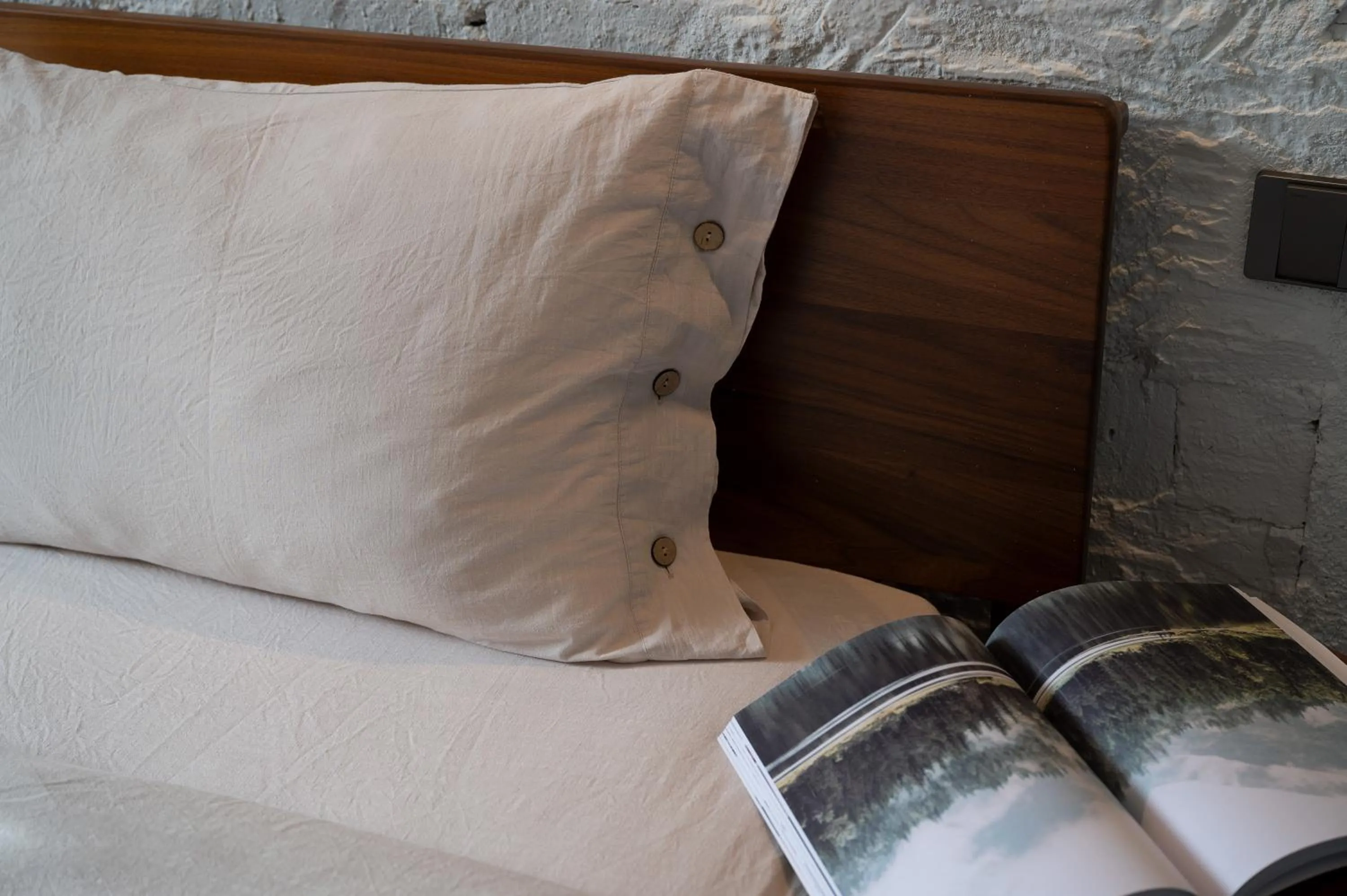 Bed in Autumn Inn