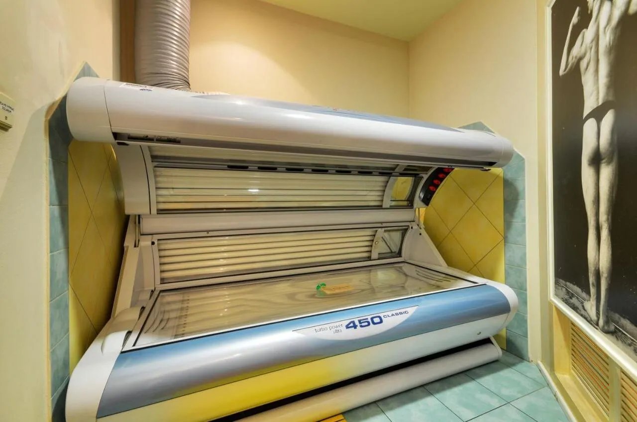 Solarium, Bed in Hotel Filipinum