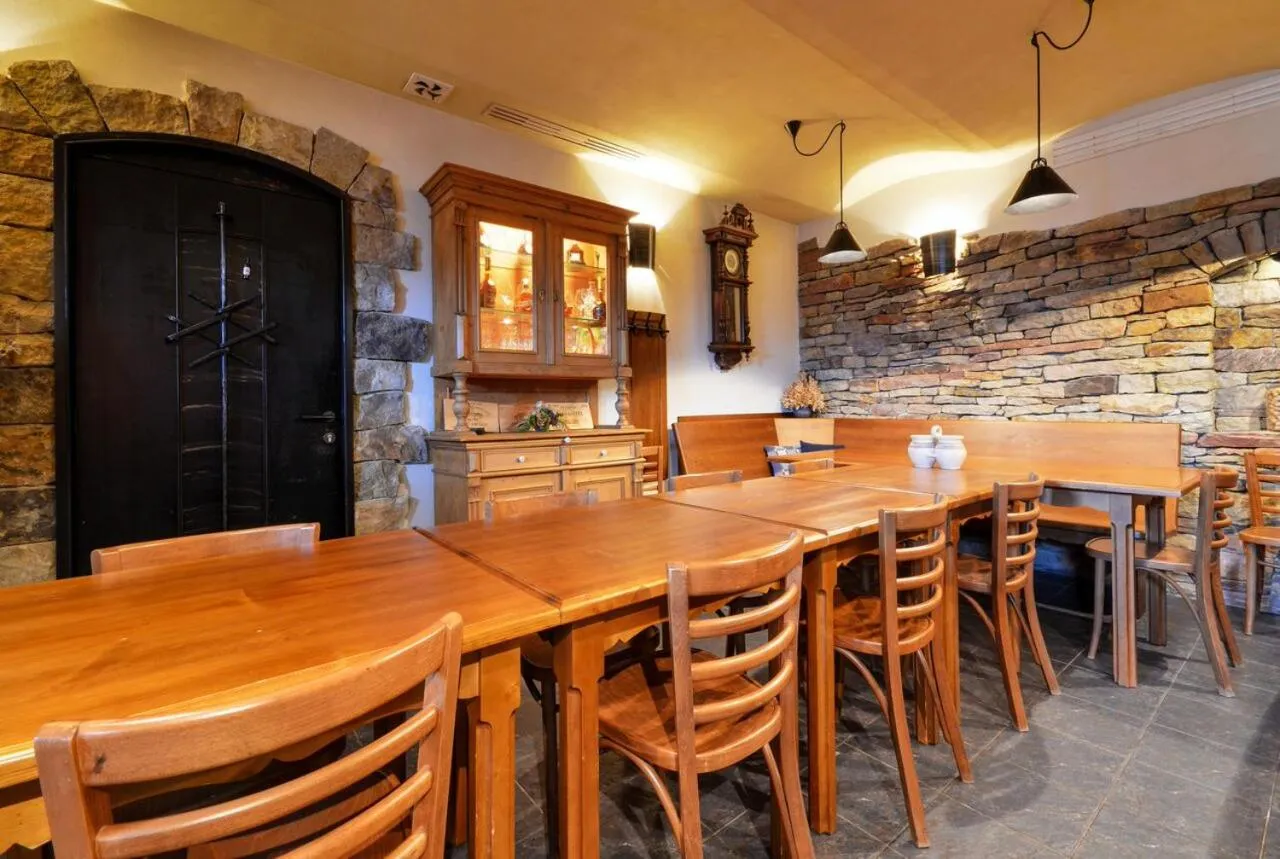 Area and facilities in Hotel Filipinum