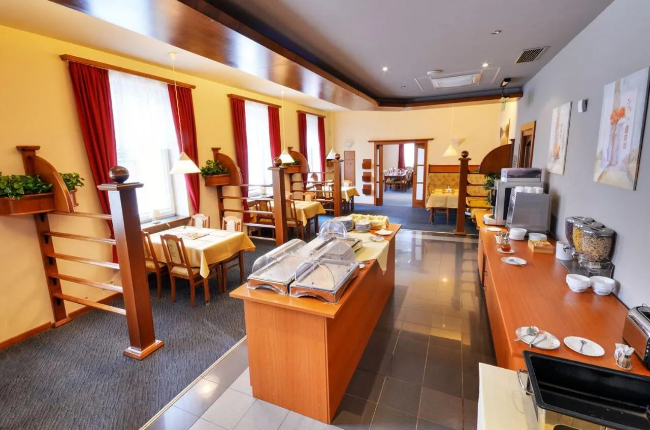 Area and facilities in Hotel Filipinum