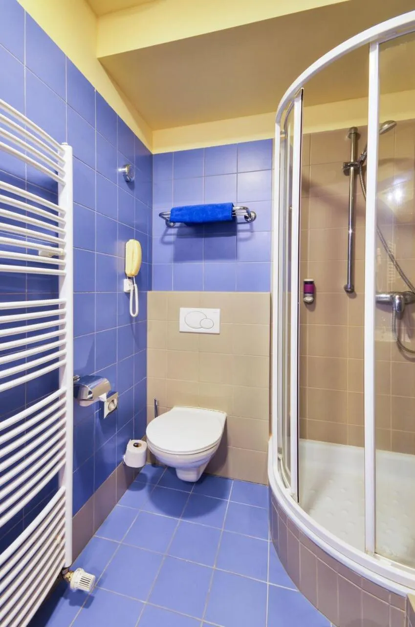 Bathroom in Hotel Filipinum