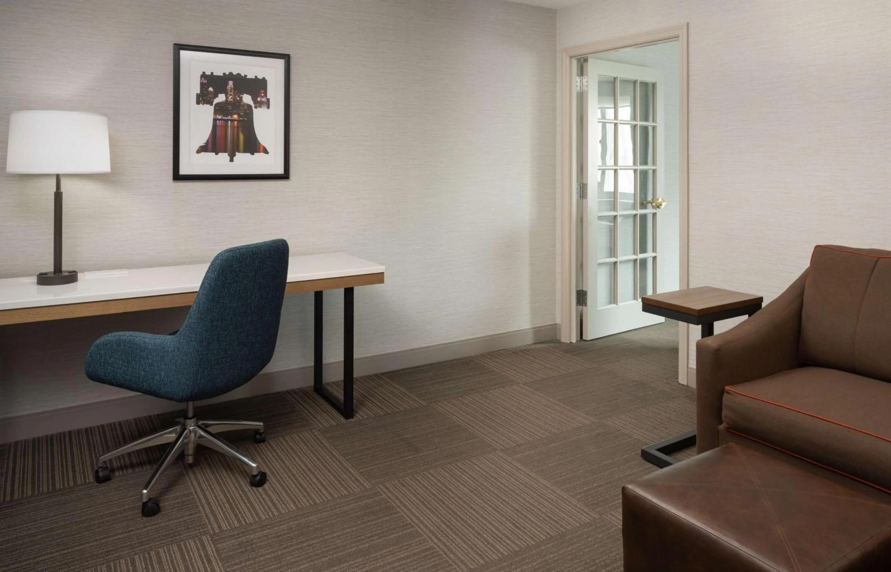 Bedroom in Hilton Garden Inn Philadelphia Center City