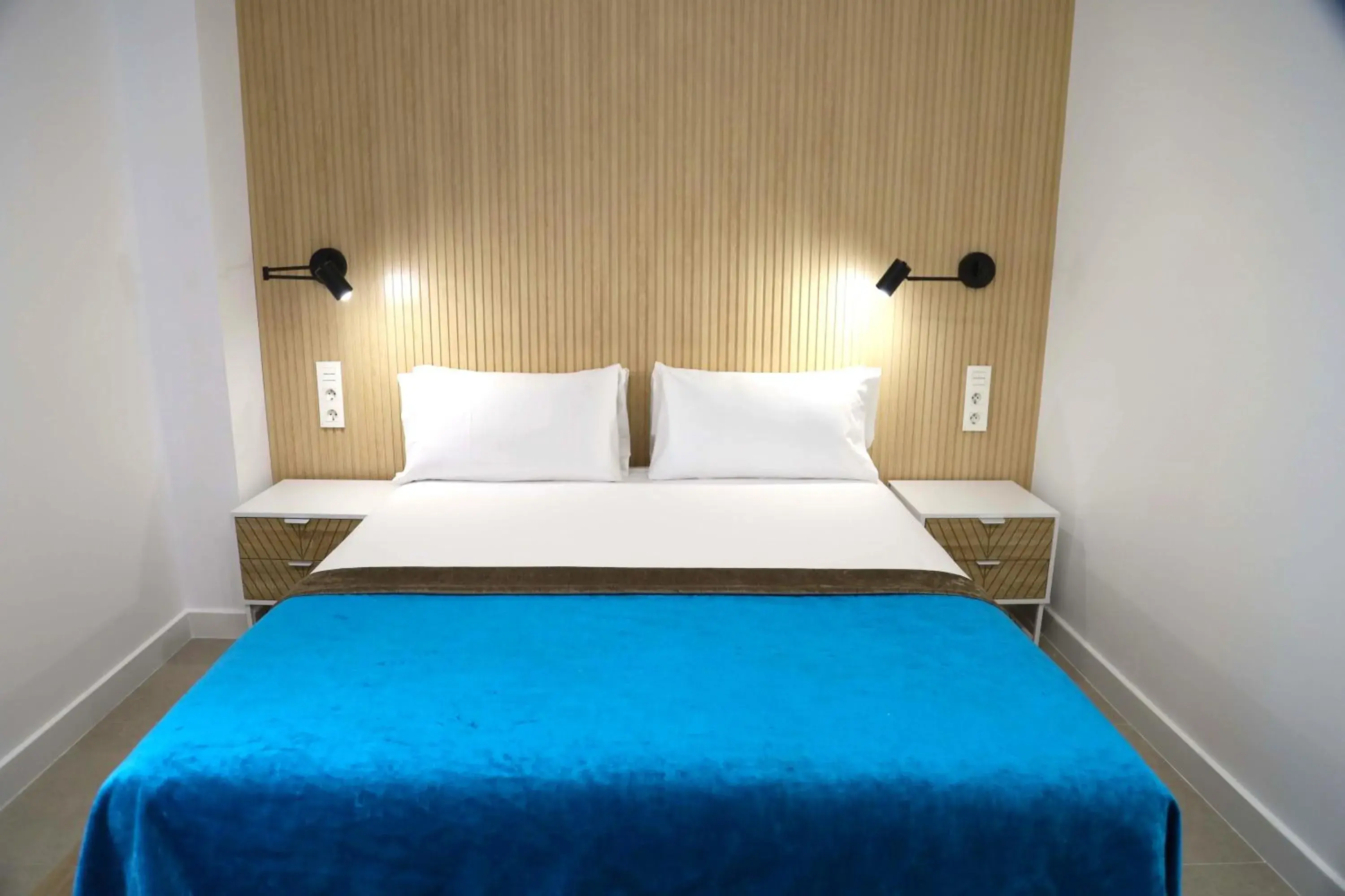 Bed in Cosmo Apartments Consell de Cent - Plaza Universitat Bed in Cosmo Apartments Consell de Cent - Plaza Universitat