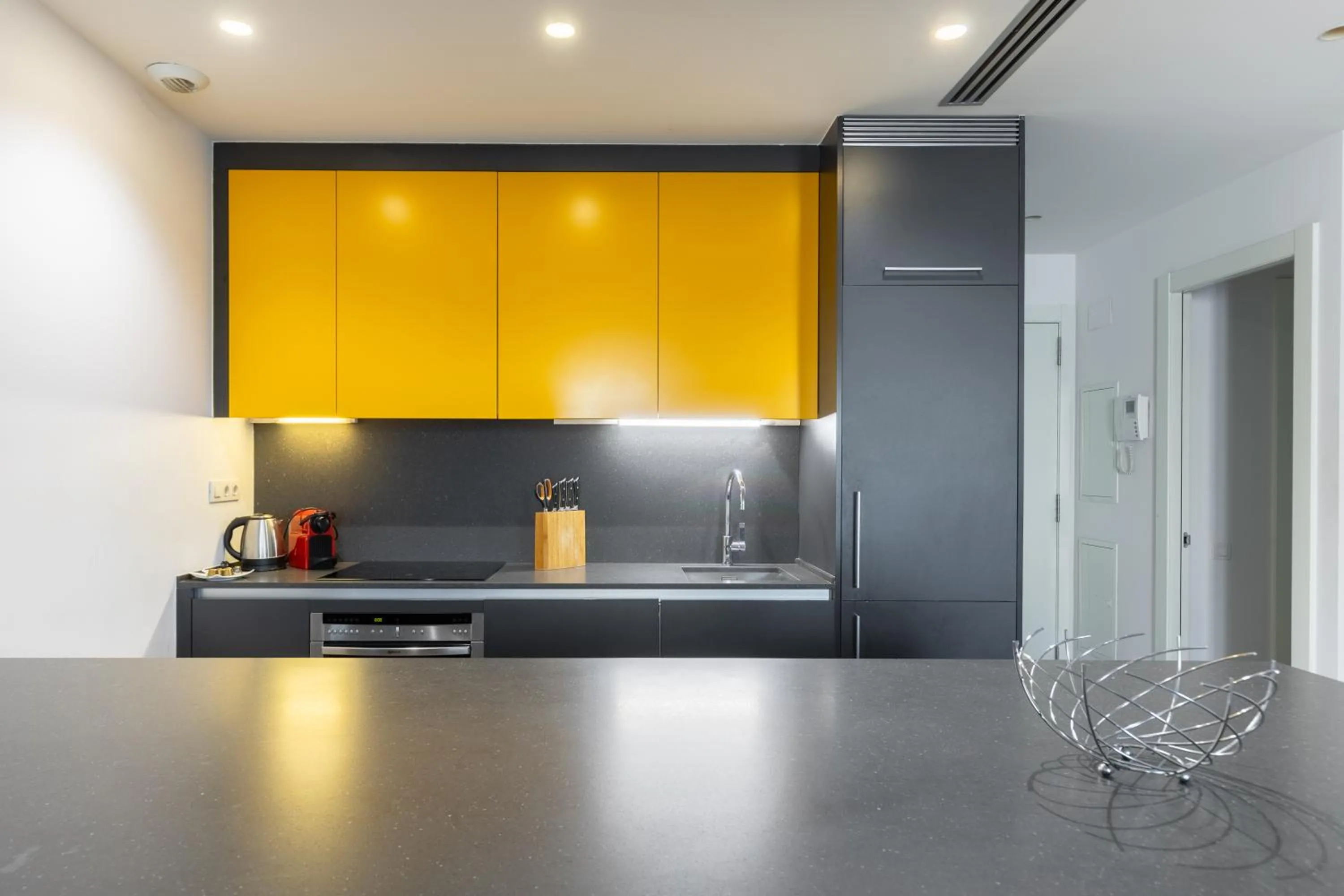 Kitchen or kitchenette in Cosmo Apartments Passeig de Gràcia