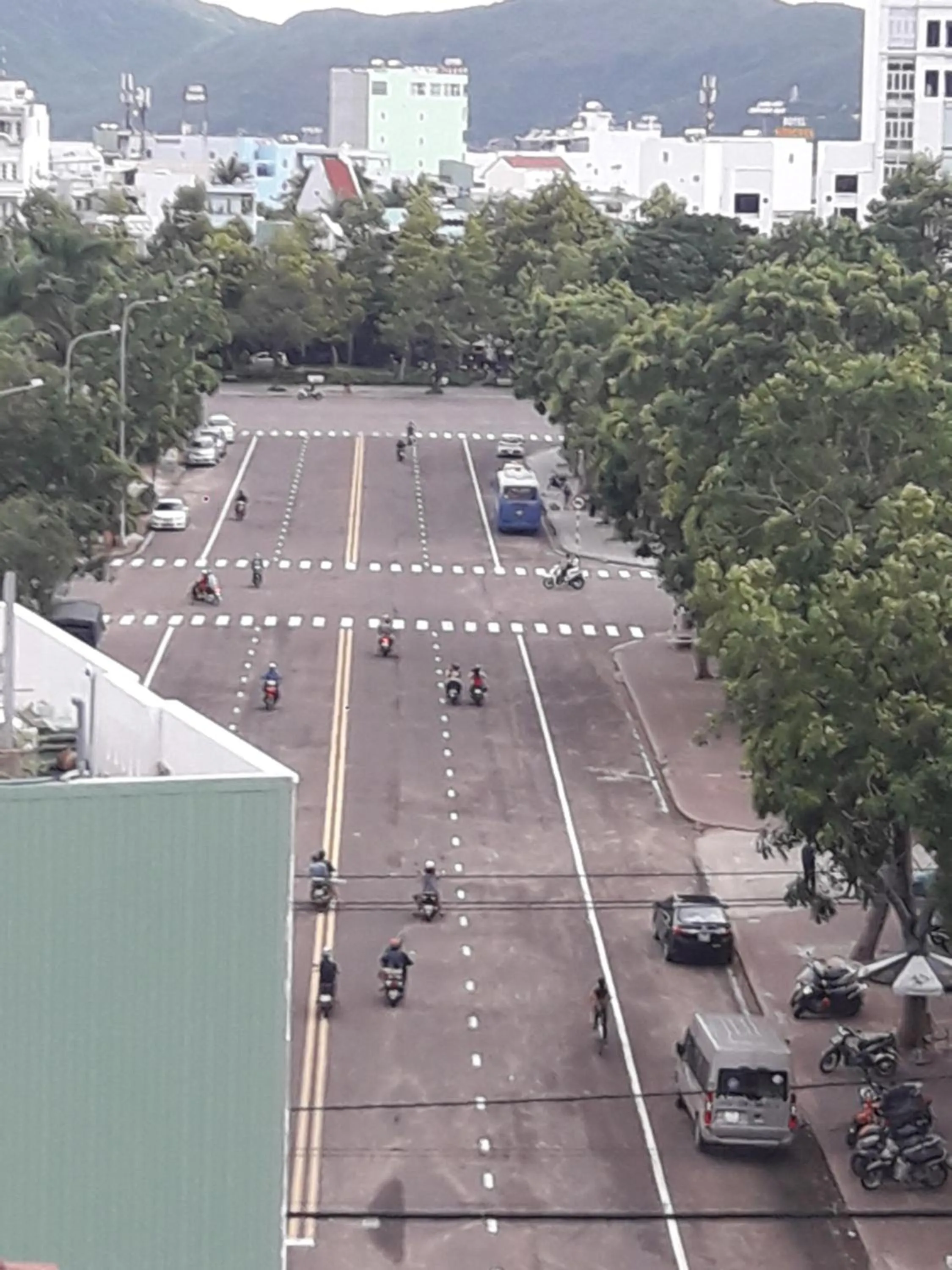 Street view in Anh Quân Hotel