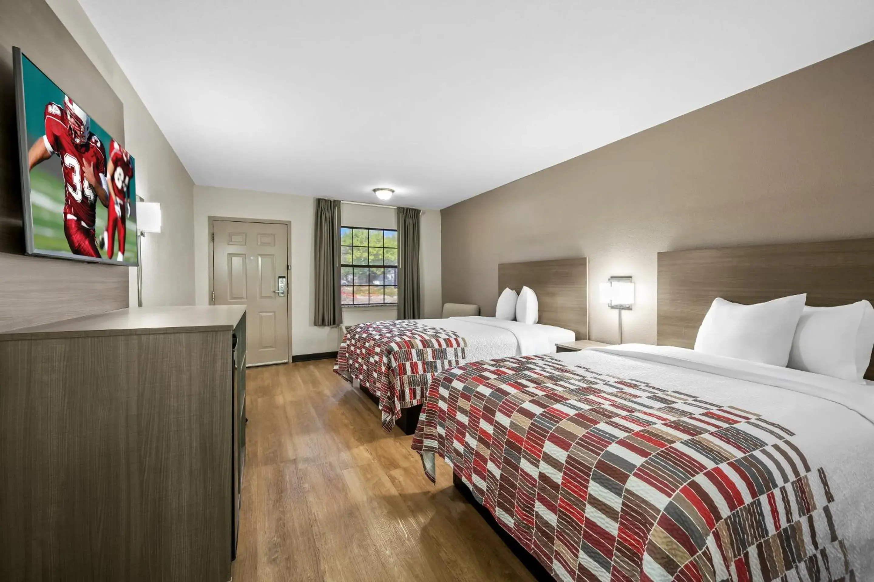 Photo of the whole room, Bed in Red Roof Inn College Station Photo of the whole room, Bed in Red Roof Inn College Station