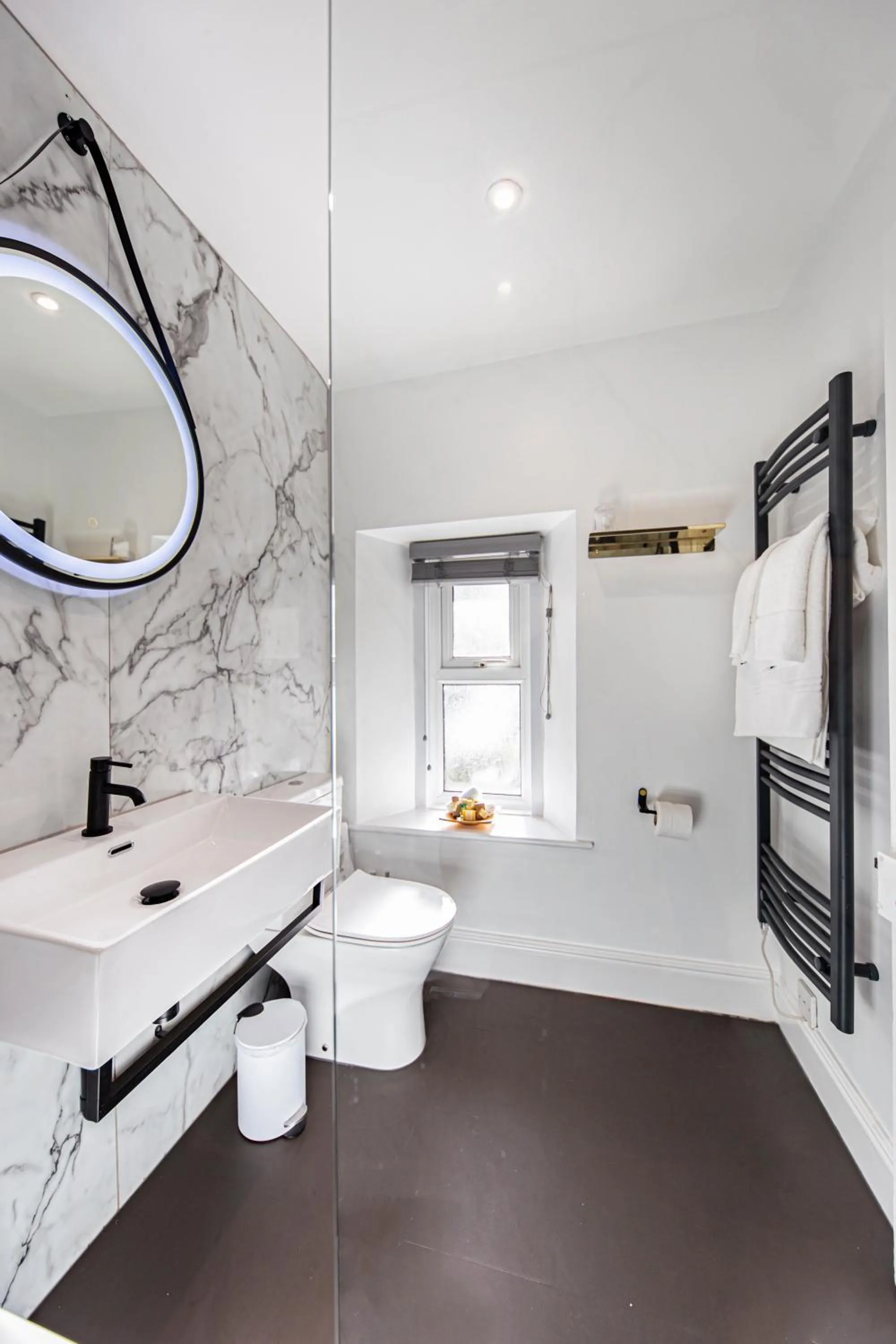 Bathroom in Afon View