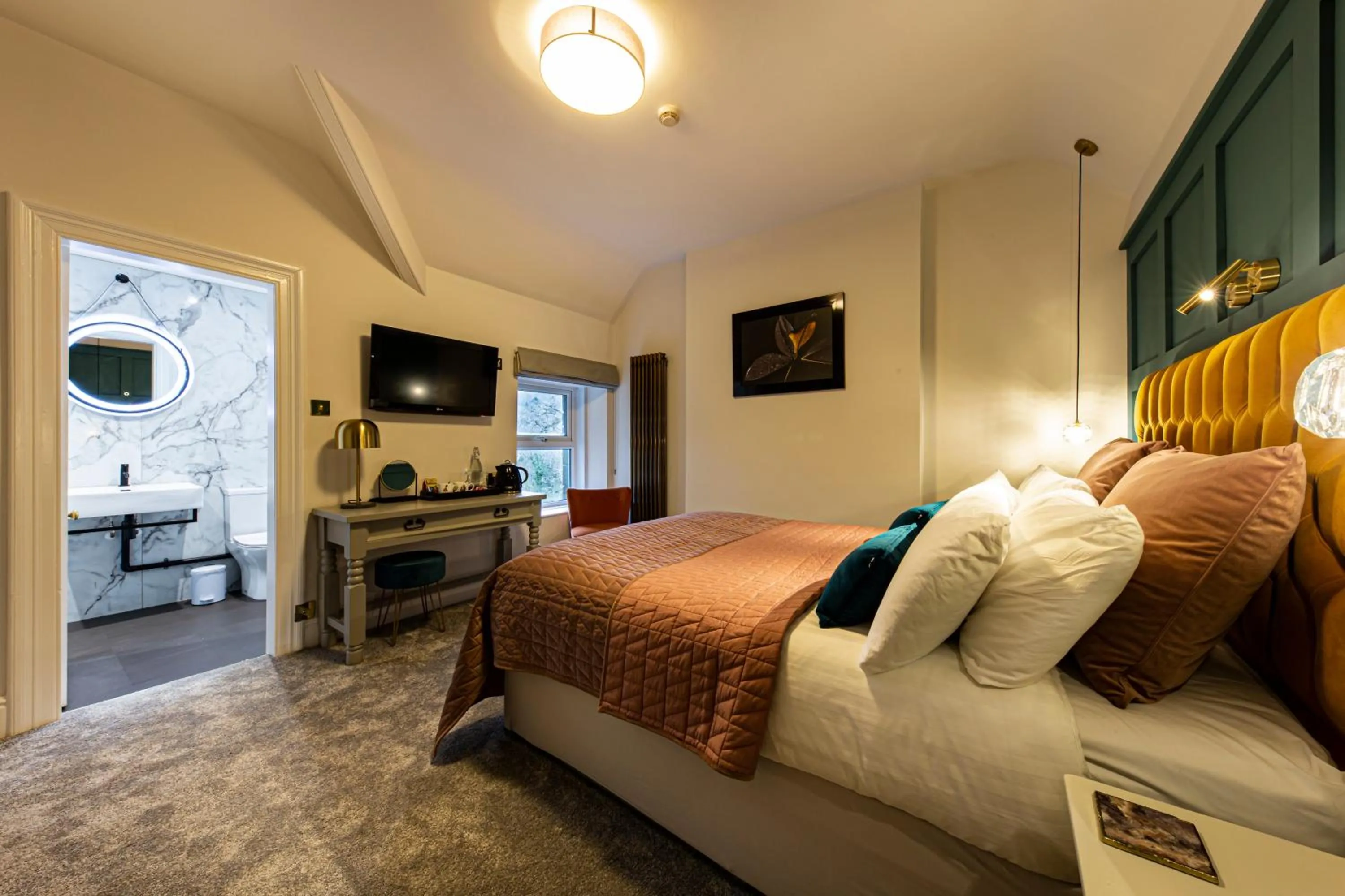 TV and multimedia, Bed in Afon View