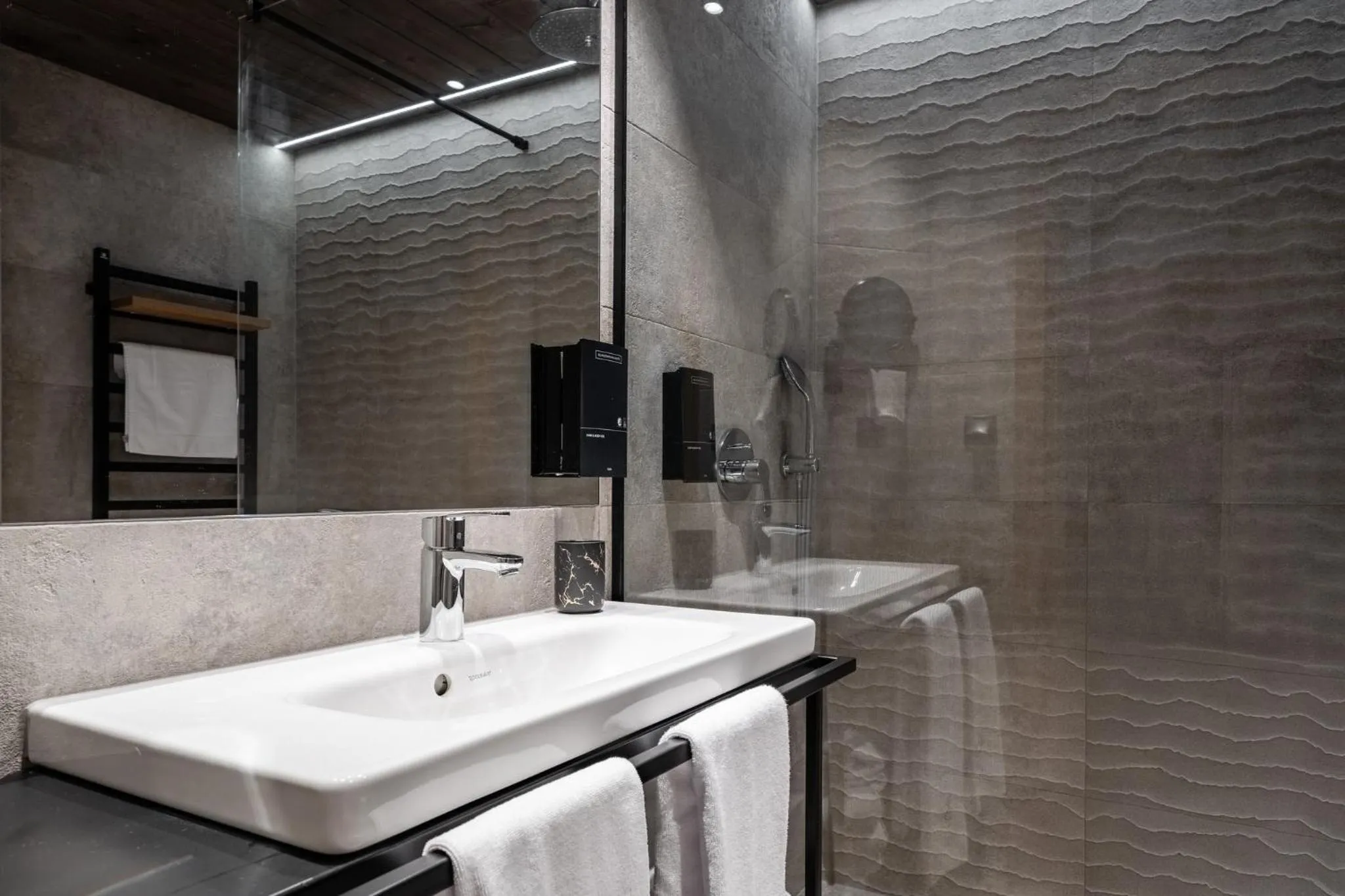 Bathroom in Hotel Litworowy Staw