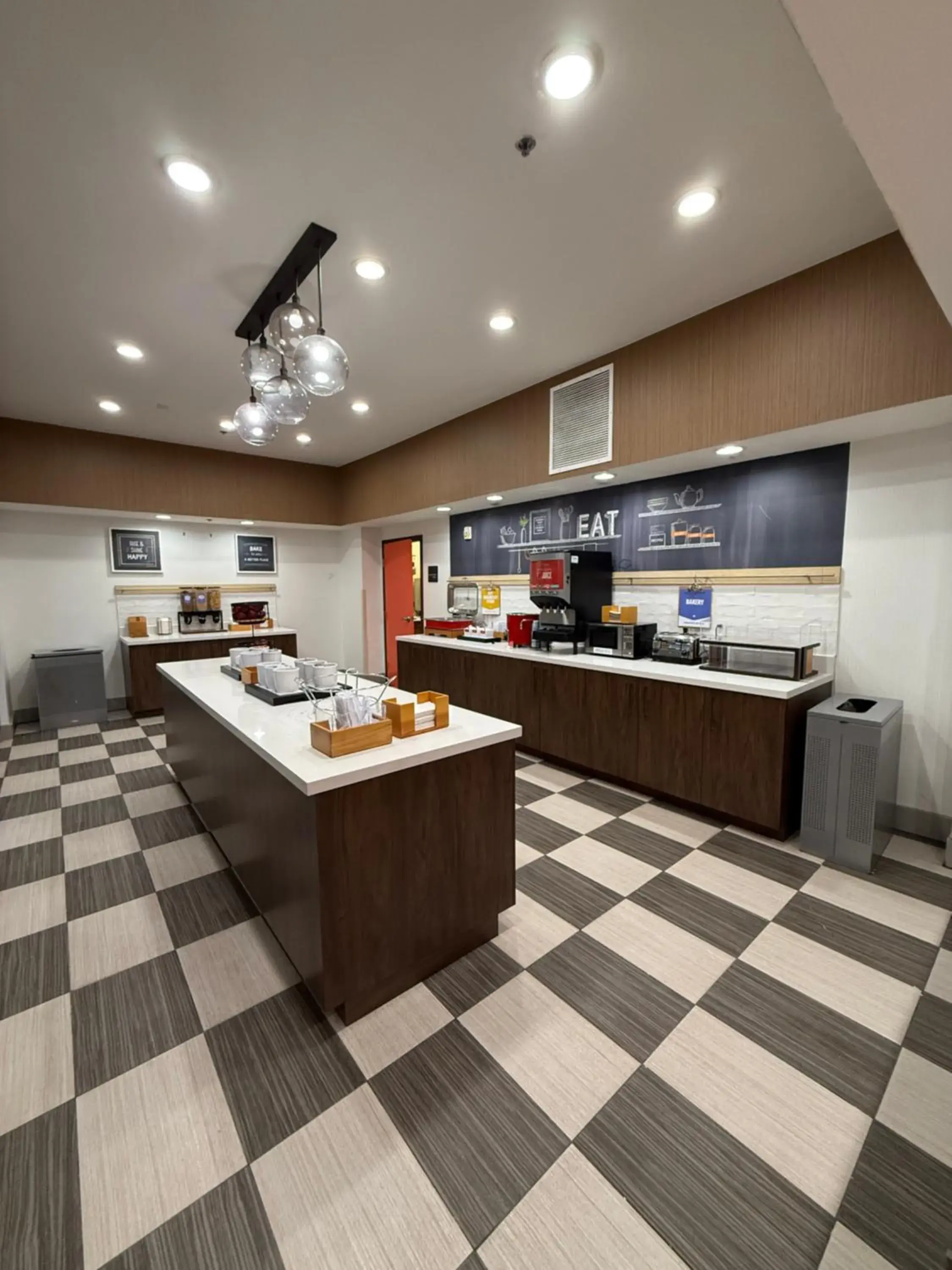 Breakfast in Hampton Inn & Suites Corpus Christi I-37 - Navigation Boulevard Breakfast in Hampton Inn & Suites Corpus Christi I-37 - Navigation Boulevard