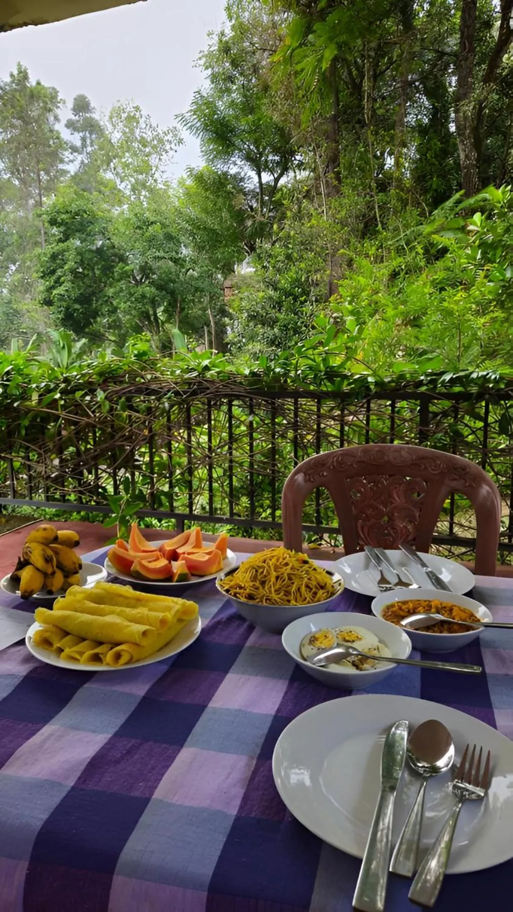 Breakfast in Senehas Homestay
