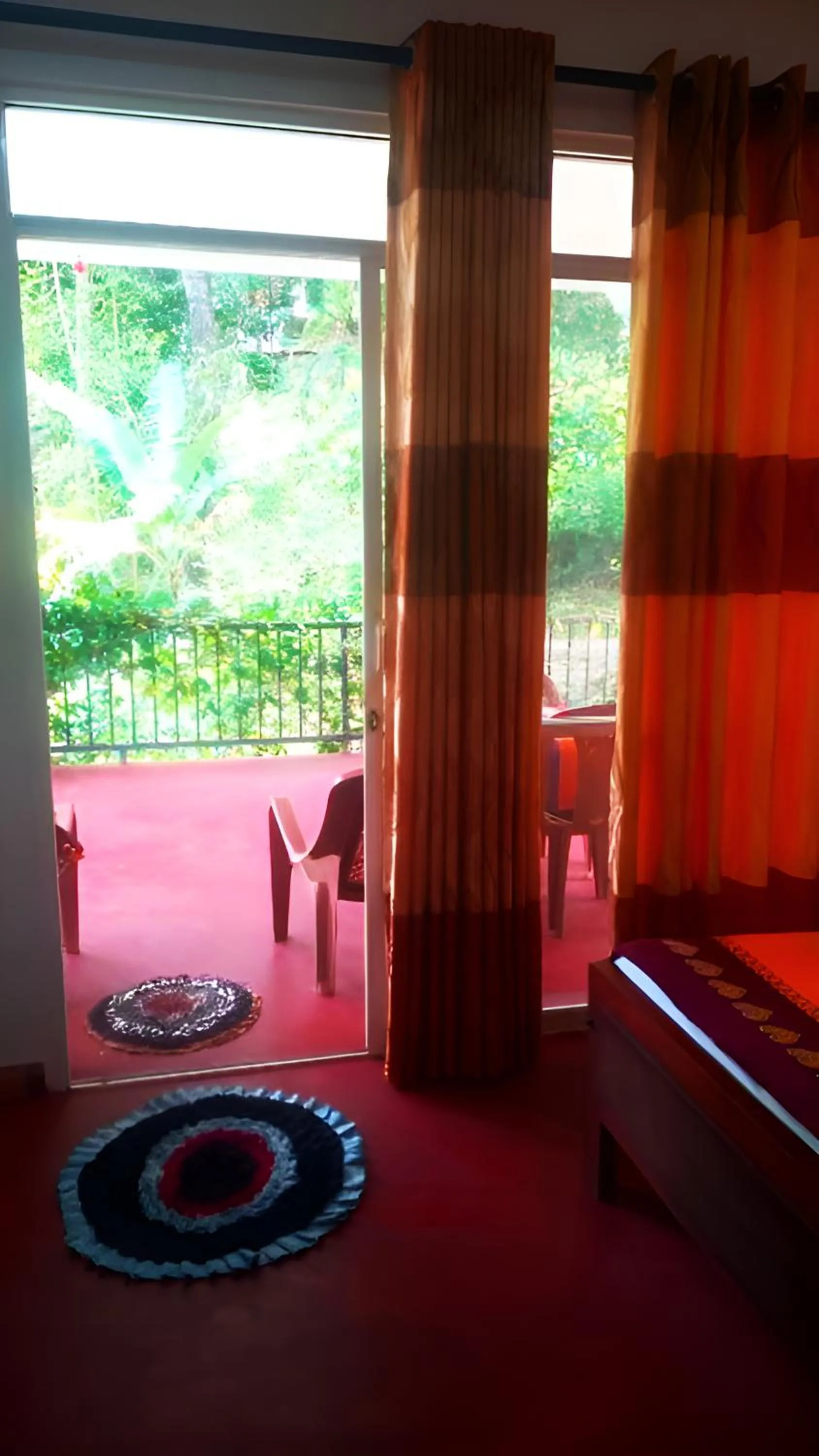 Day, Bed in Senehas Homestay