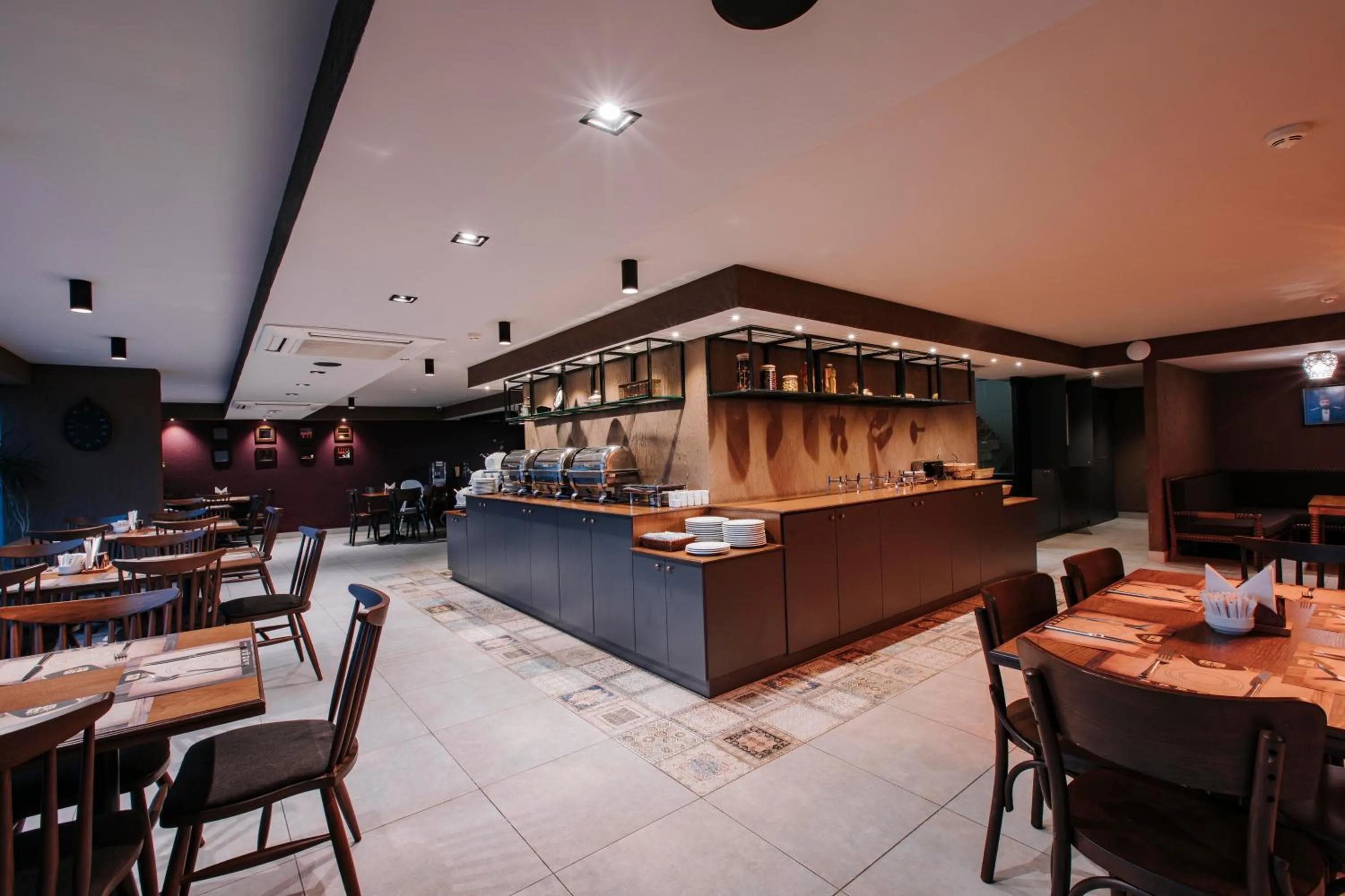 Restaurant/Places to Eat in TS Gold Otel