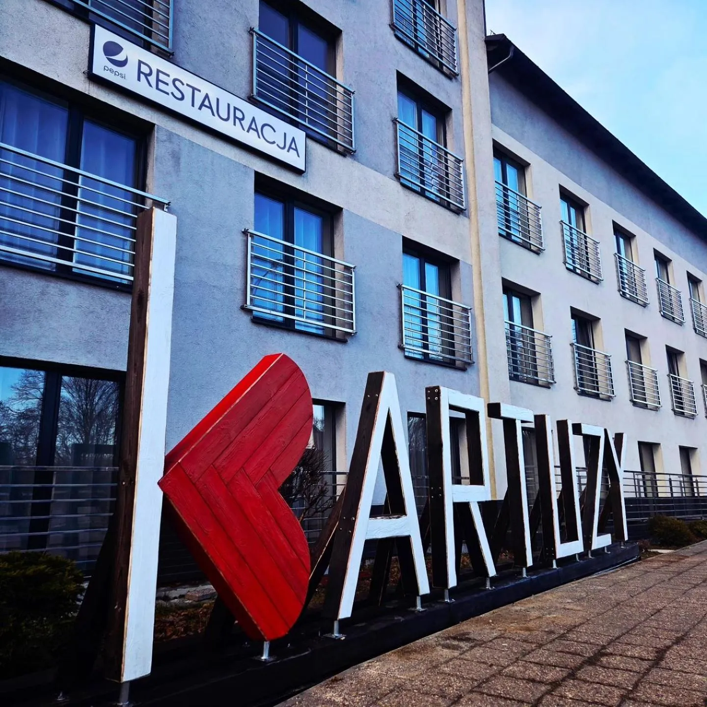 Hotel Miłosz Restauracja, Basen dla dzieci, Sala Zabaw, Siłownia