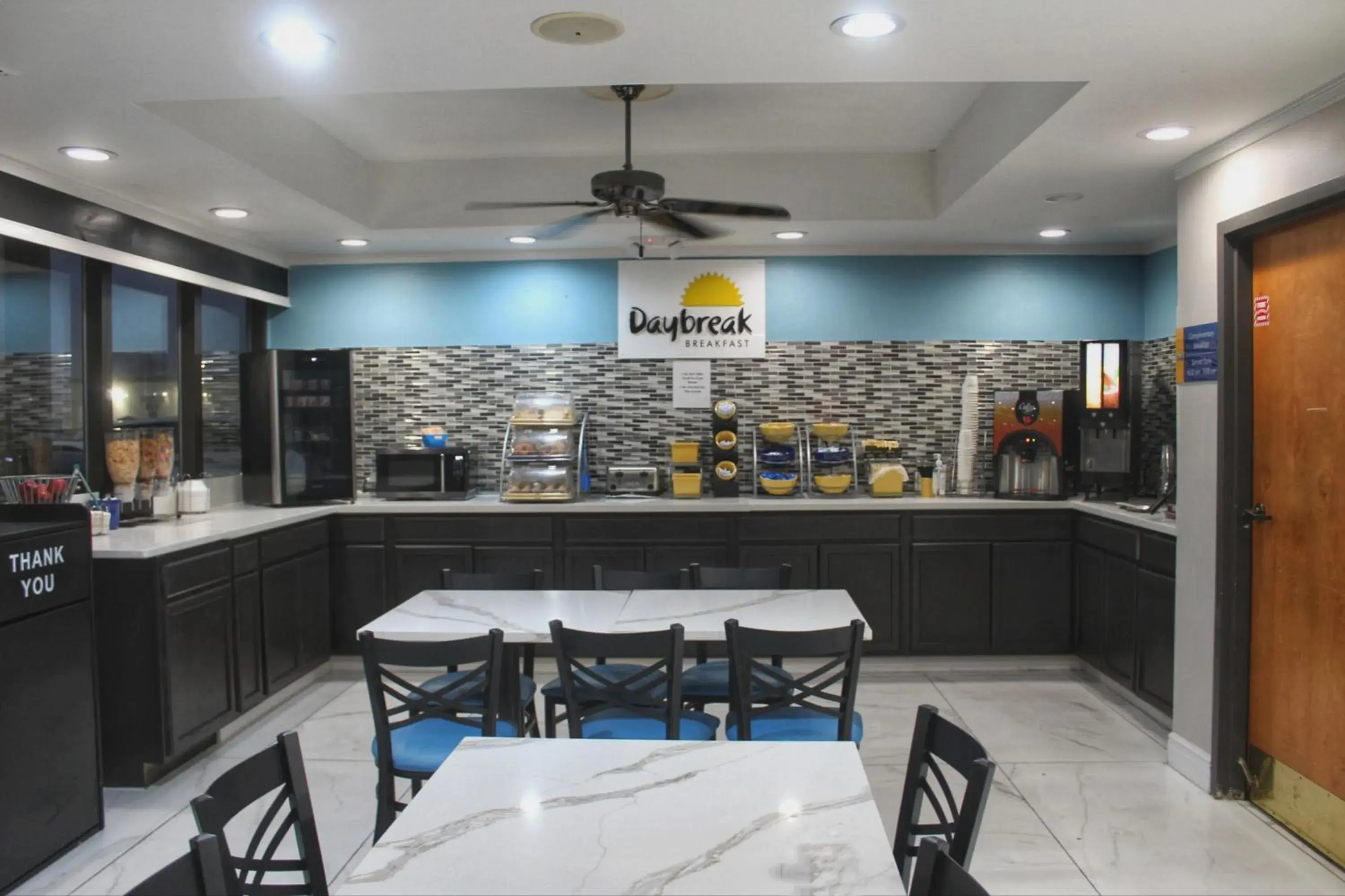 Breakfast in Days Inn by Wyndham Marianna Breakfast in Days Inn by Wyndham Marianna