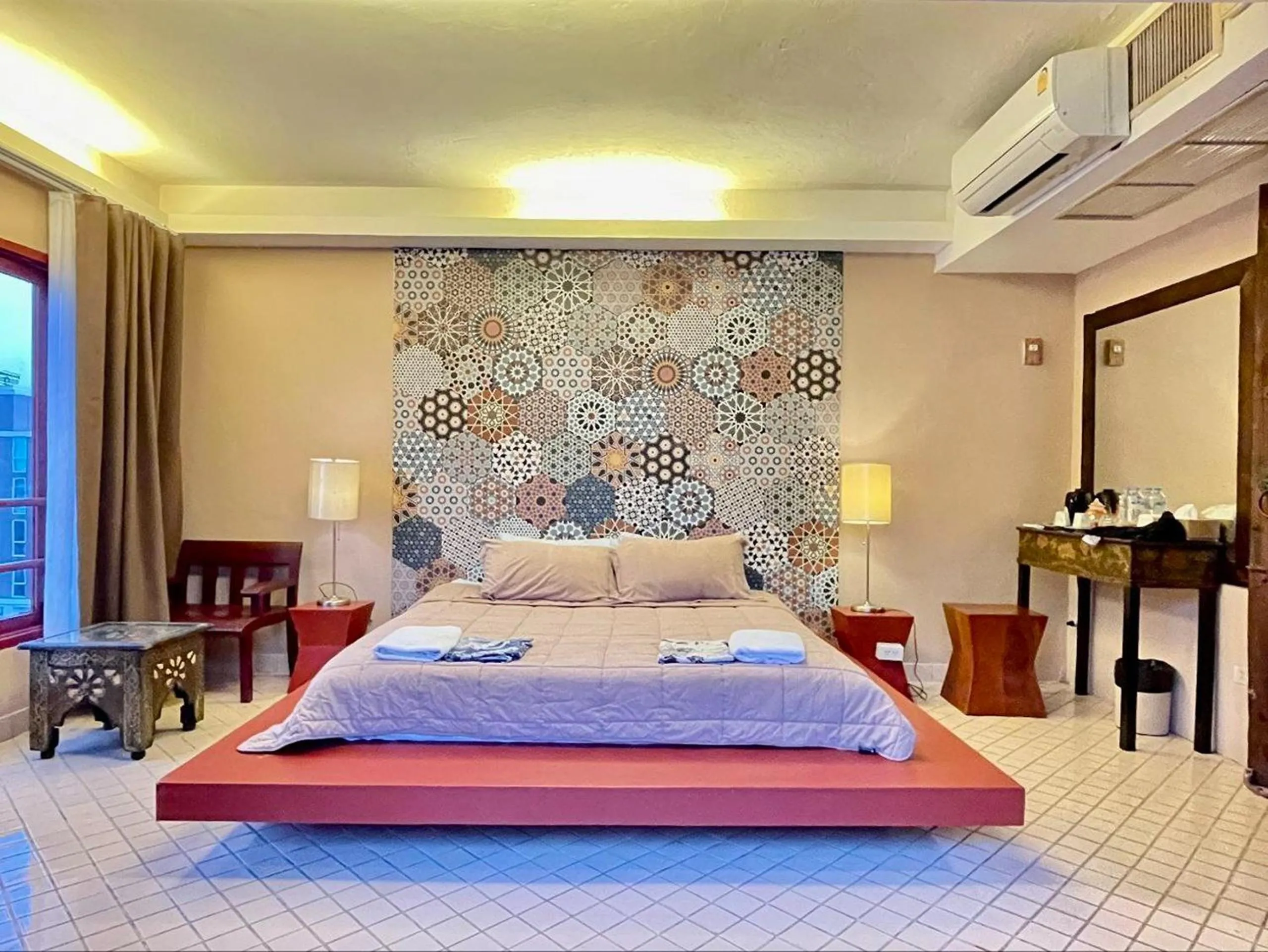 Bed in Blu Cabin Ari Stylish Gay Poshtel