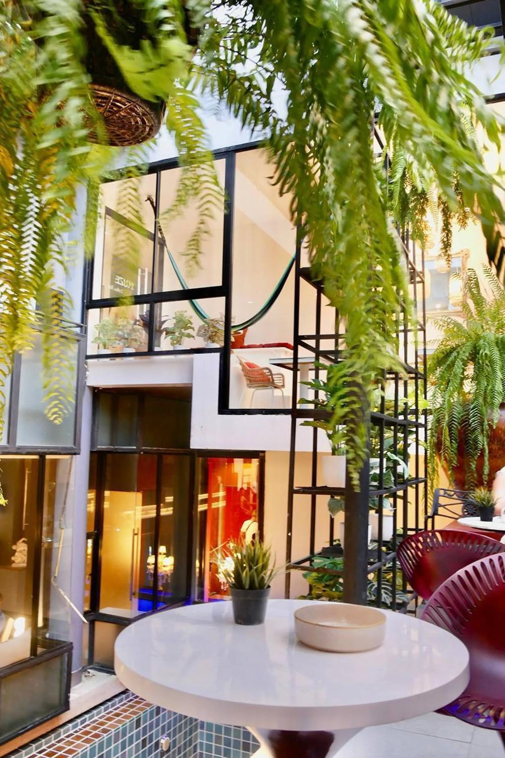 Lounge or bar in Blu Cabin Ari Stylish Gay Poshtel