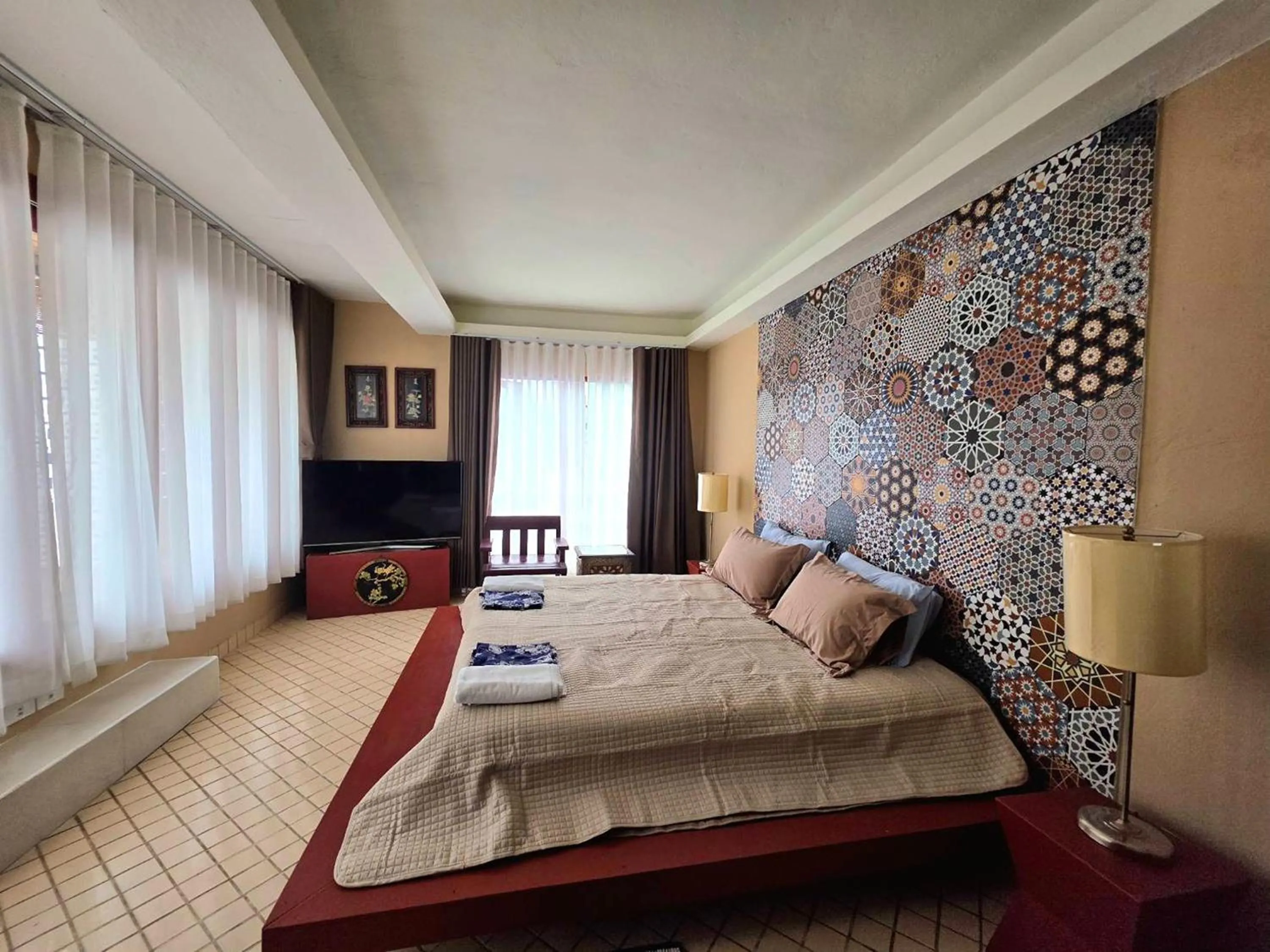 Bed in Blu Cabin Ari Stylish Gay Poshtel