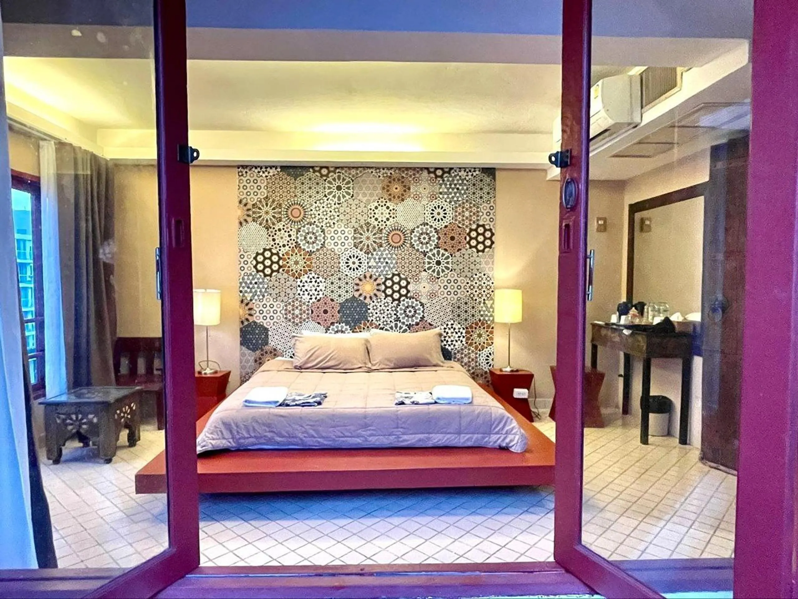 Bed in Blu Cabin Ari Stylish Gay Poshtel