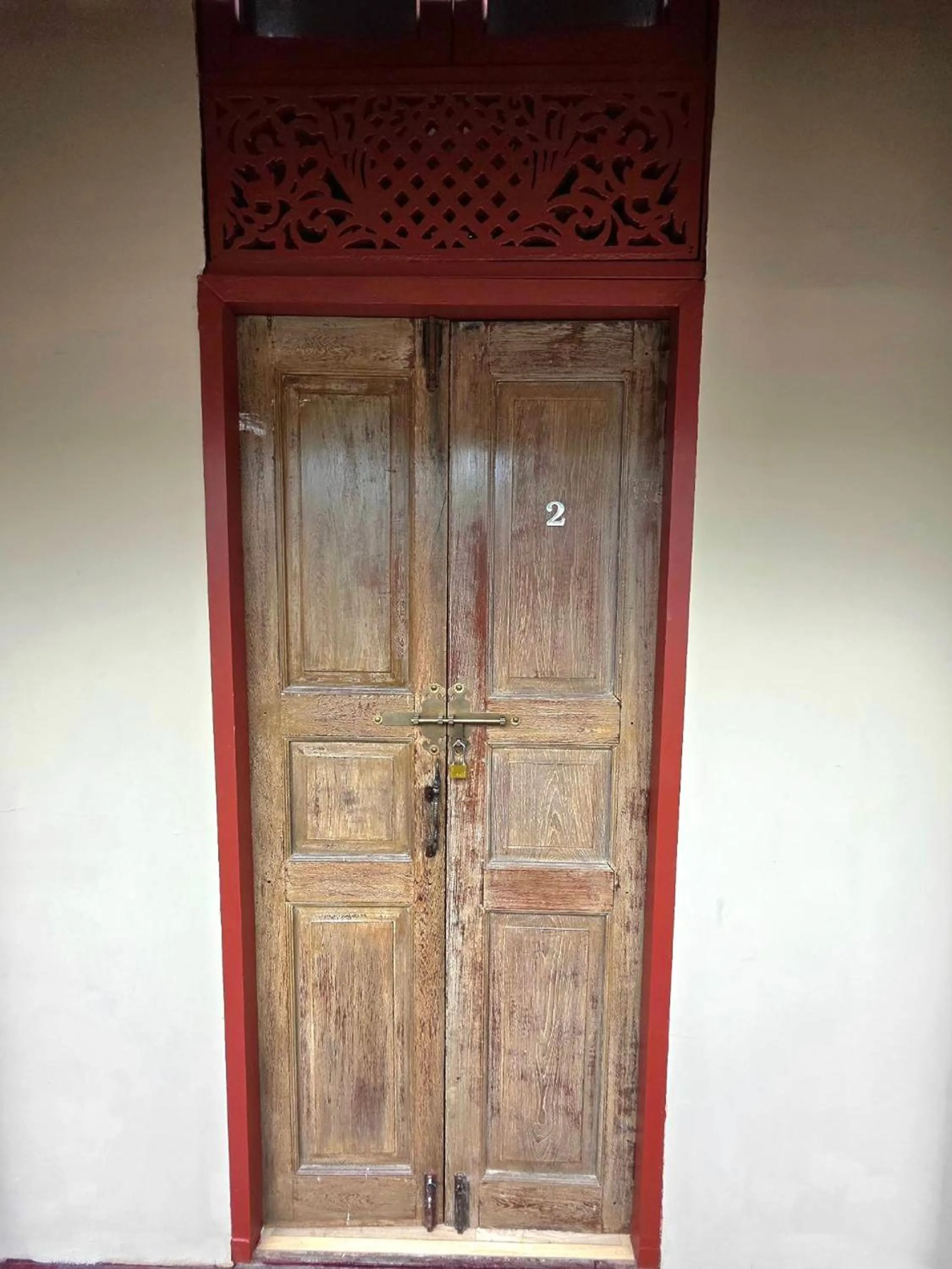 Bed in Blu Cabin Ari Stylish Gay Poshtel