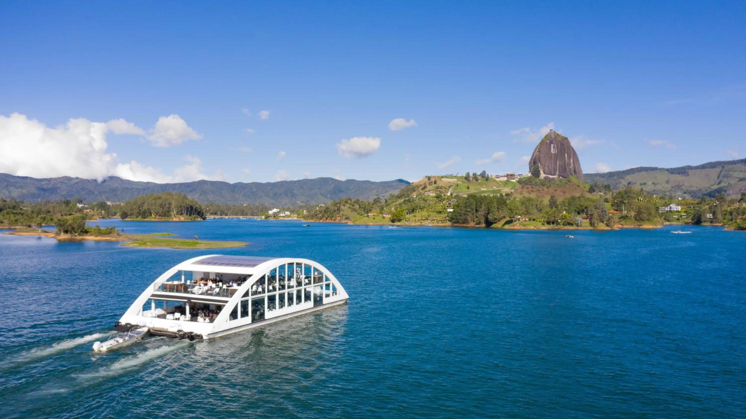 Lake view in Hotel Los Recuerdos