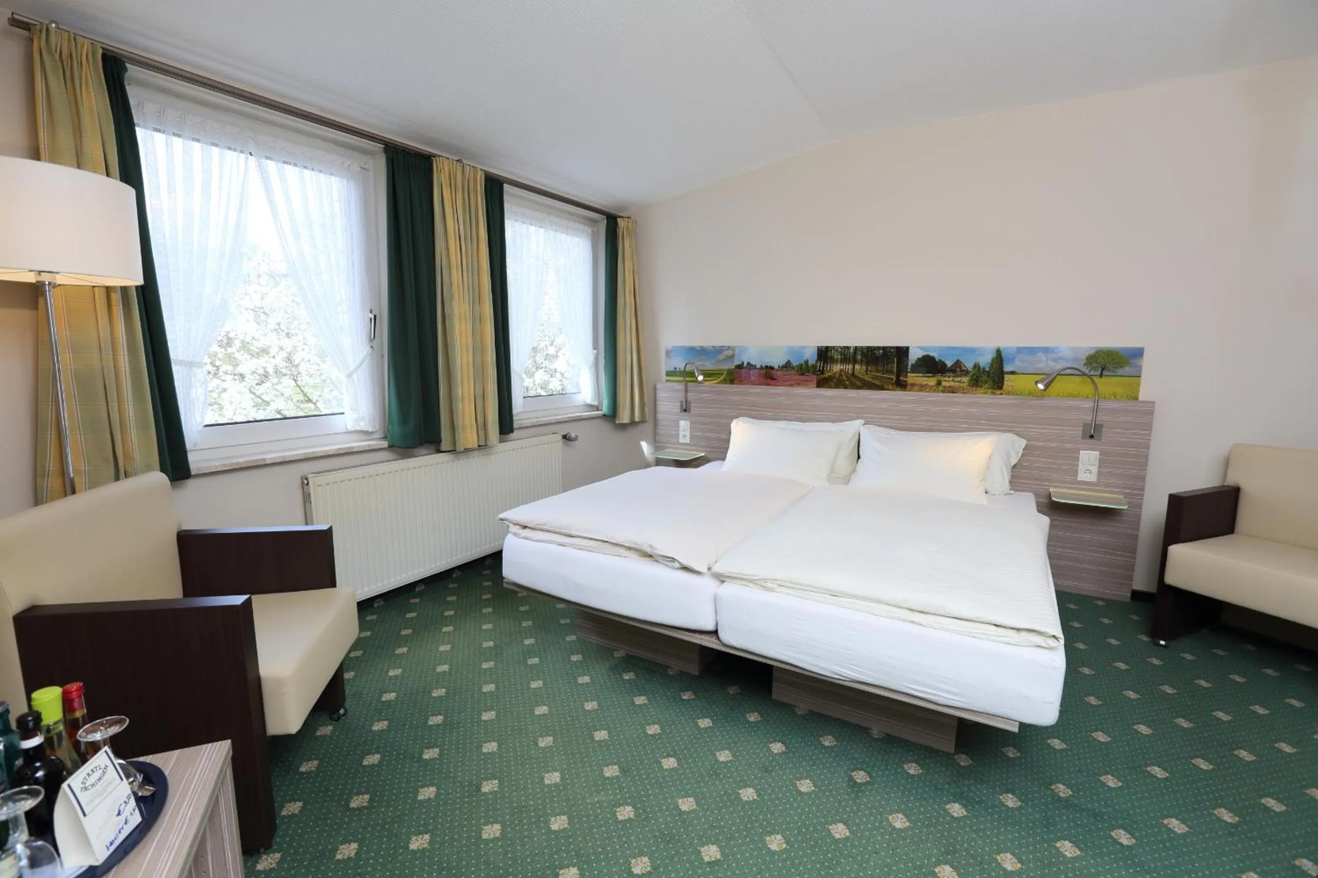 Photo of the whole room, Bed in Jeddinger Hof Land- und Seminarhotel