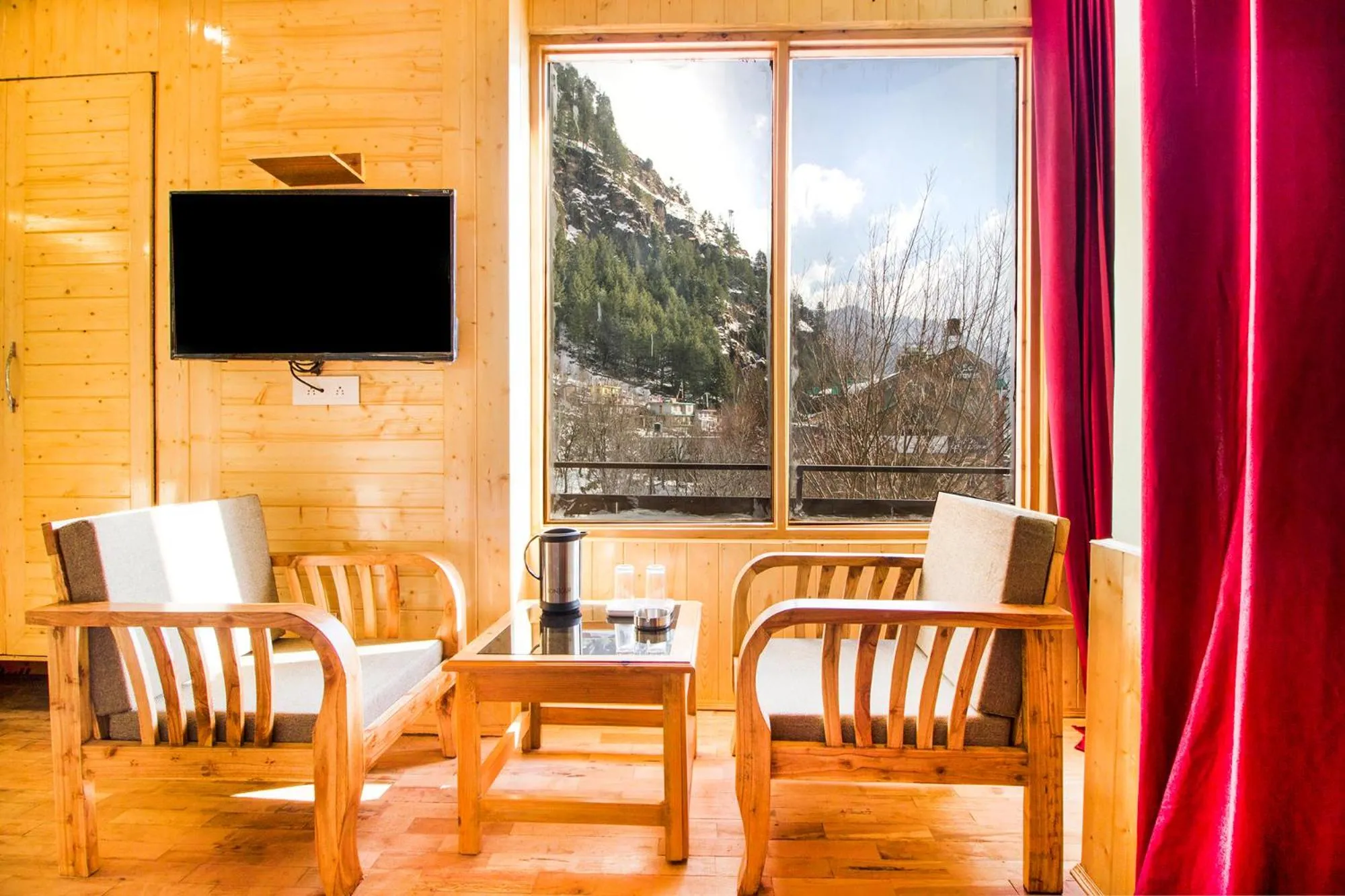 Bedroom in FabHotel Shami Inn Naggar Road