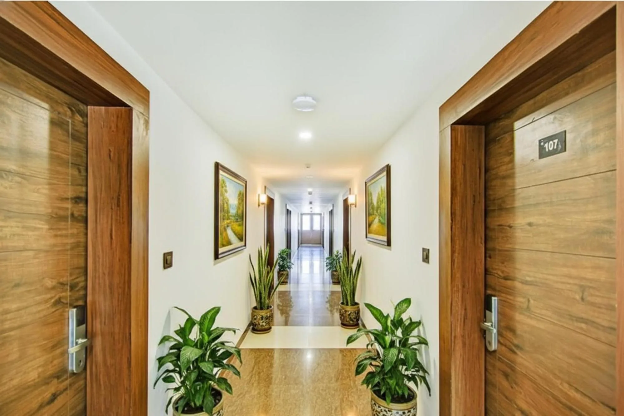 Lobby or reception in FabHotel Shami Inn