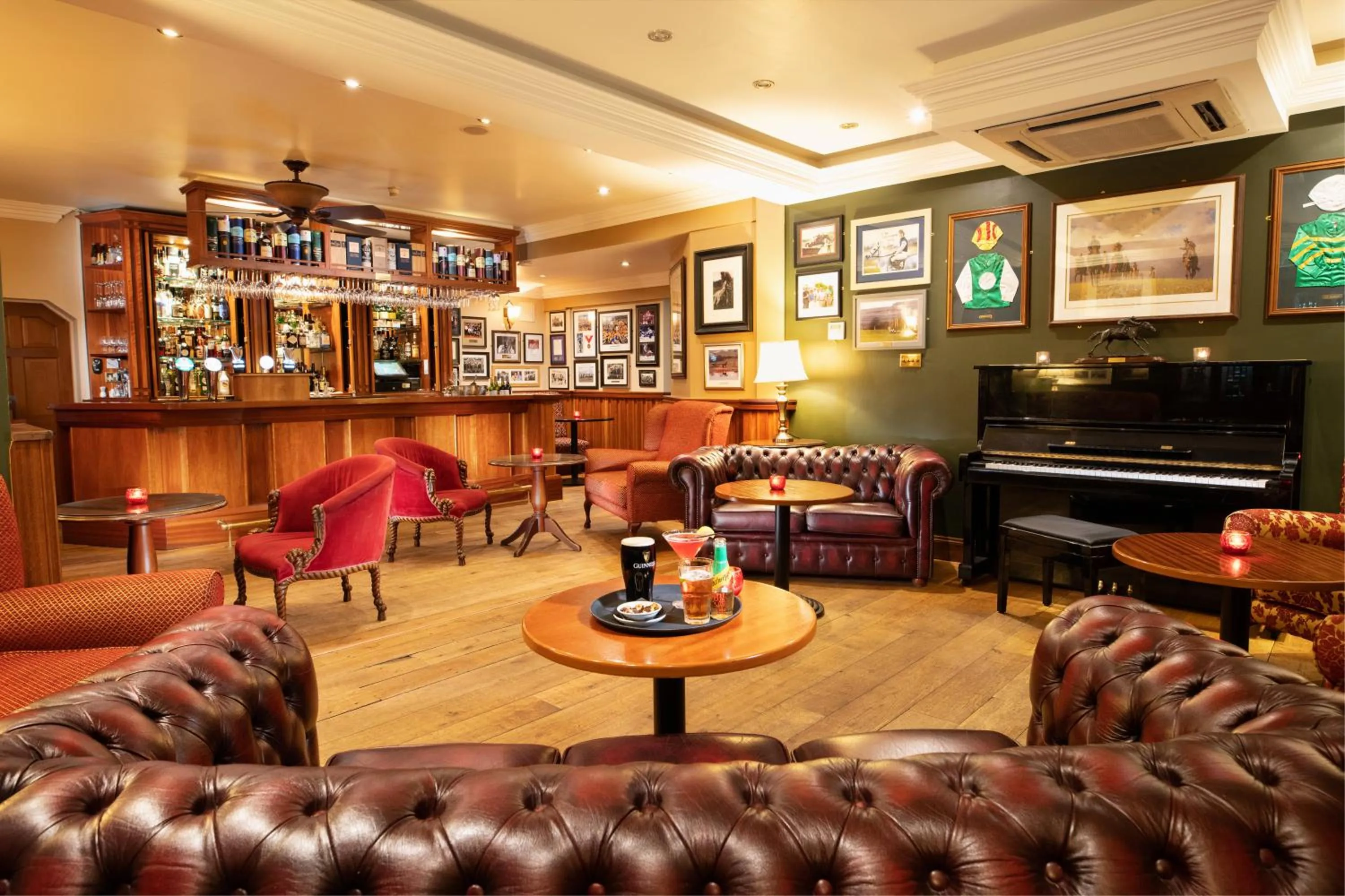 Lounge or bar in Bunratty Manor Hotel