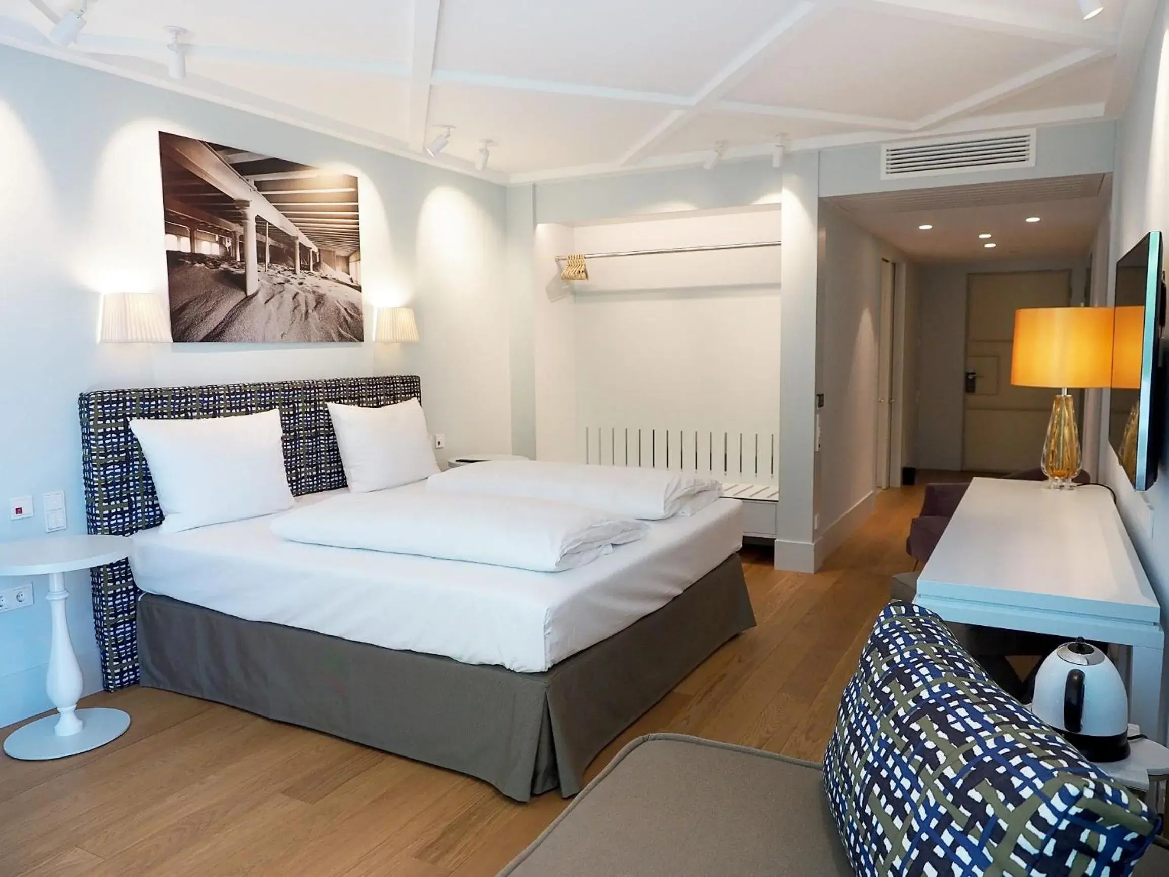 Barrier-free double room in Jugend- und Familienhotel Augustin Barrier-free double room in Jugend- und Familienhotel Augustin